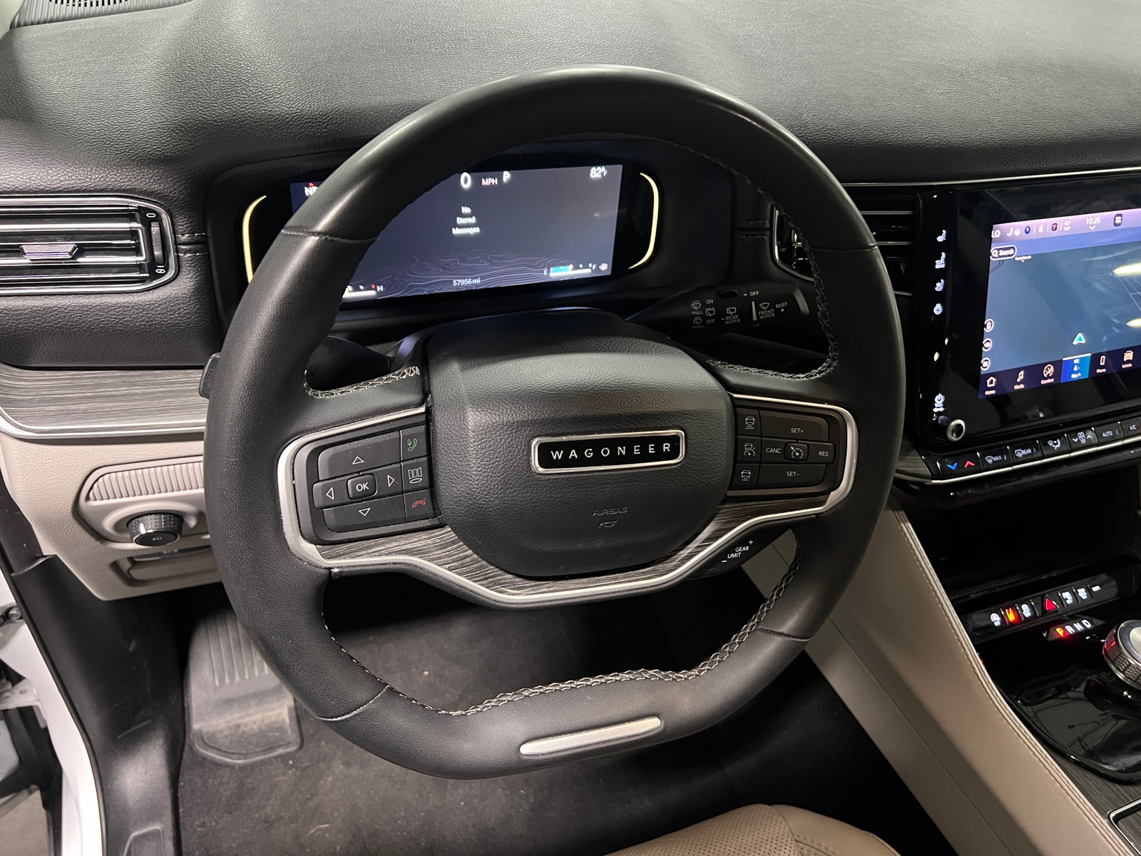 Thumbnail: 2023 Jeep Wagoneer - 4