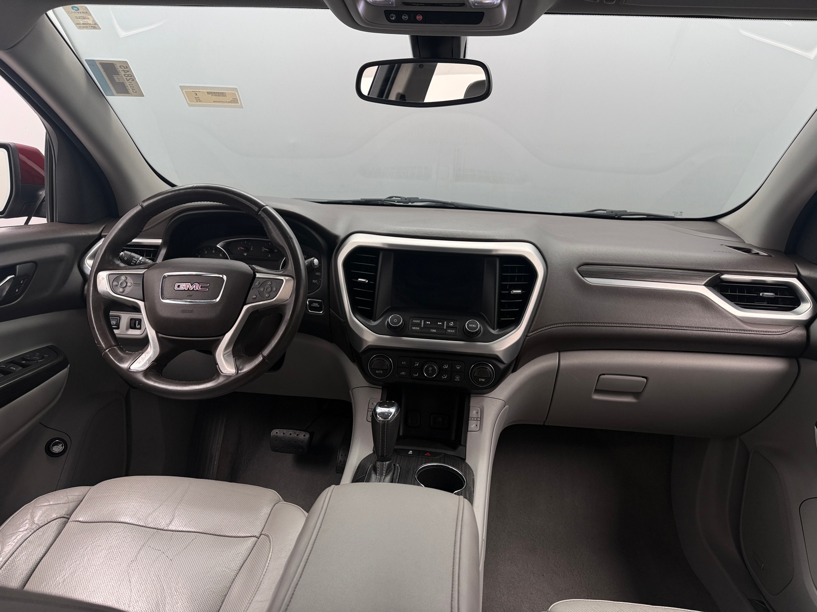 Thumbnail: 2018 GMC Acadia - 2