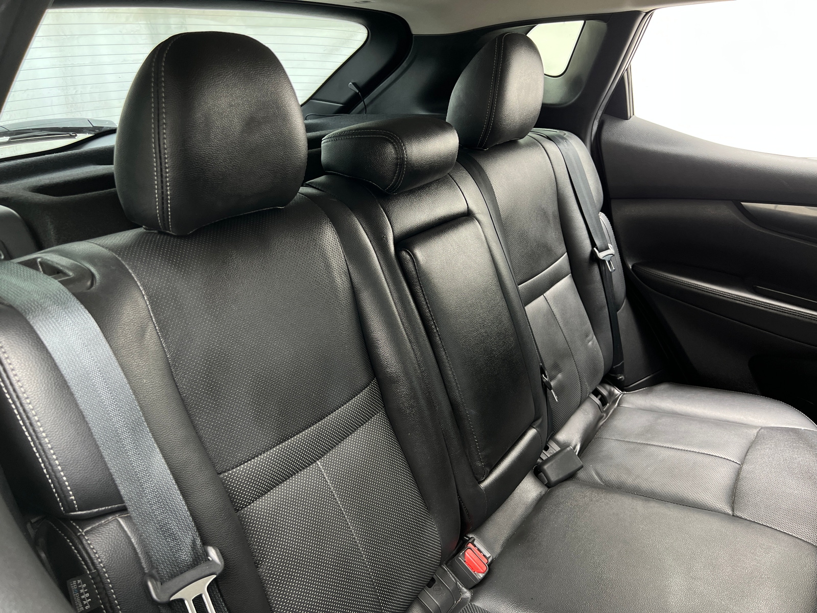 Thumbnail: 2021 Nissan Rogue Sport - 6