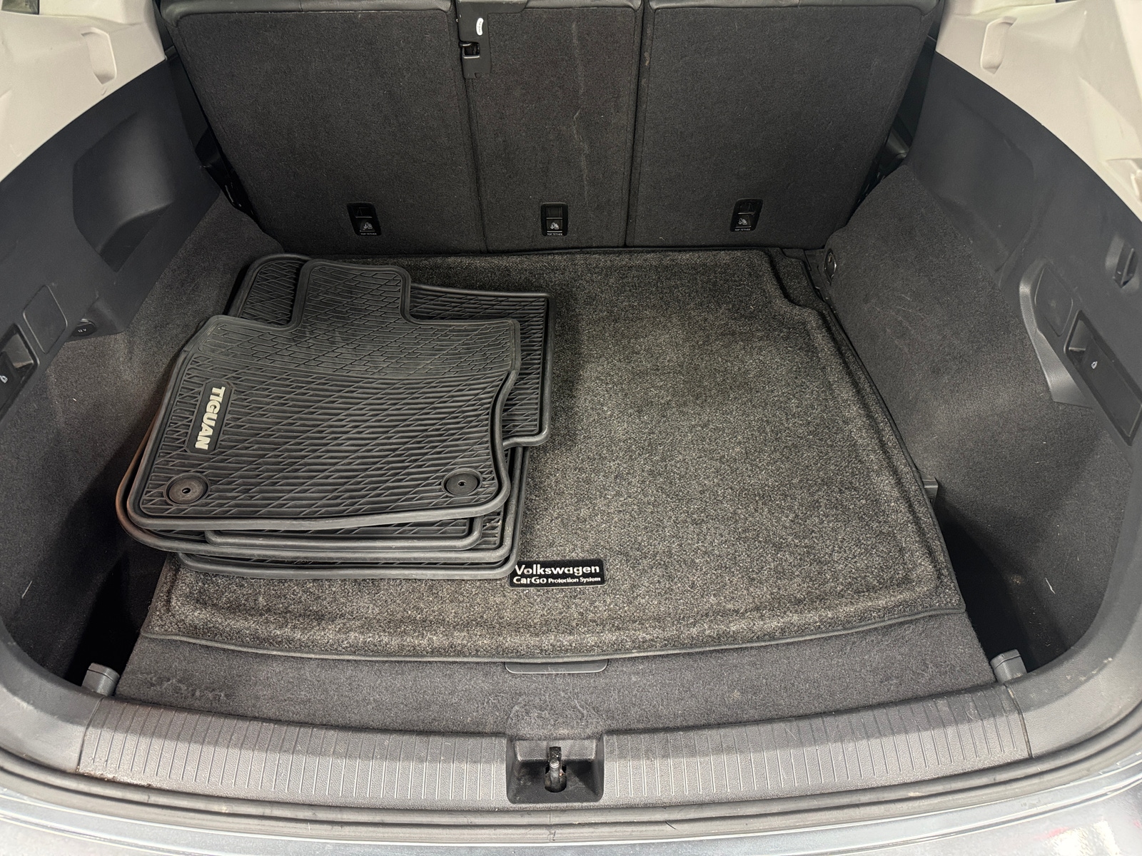 Thumbnail: 2019 Volkswagen Tiguan - 6