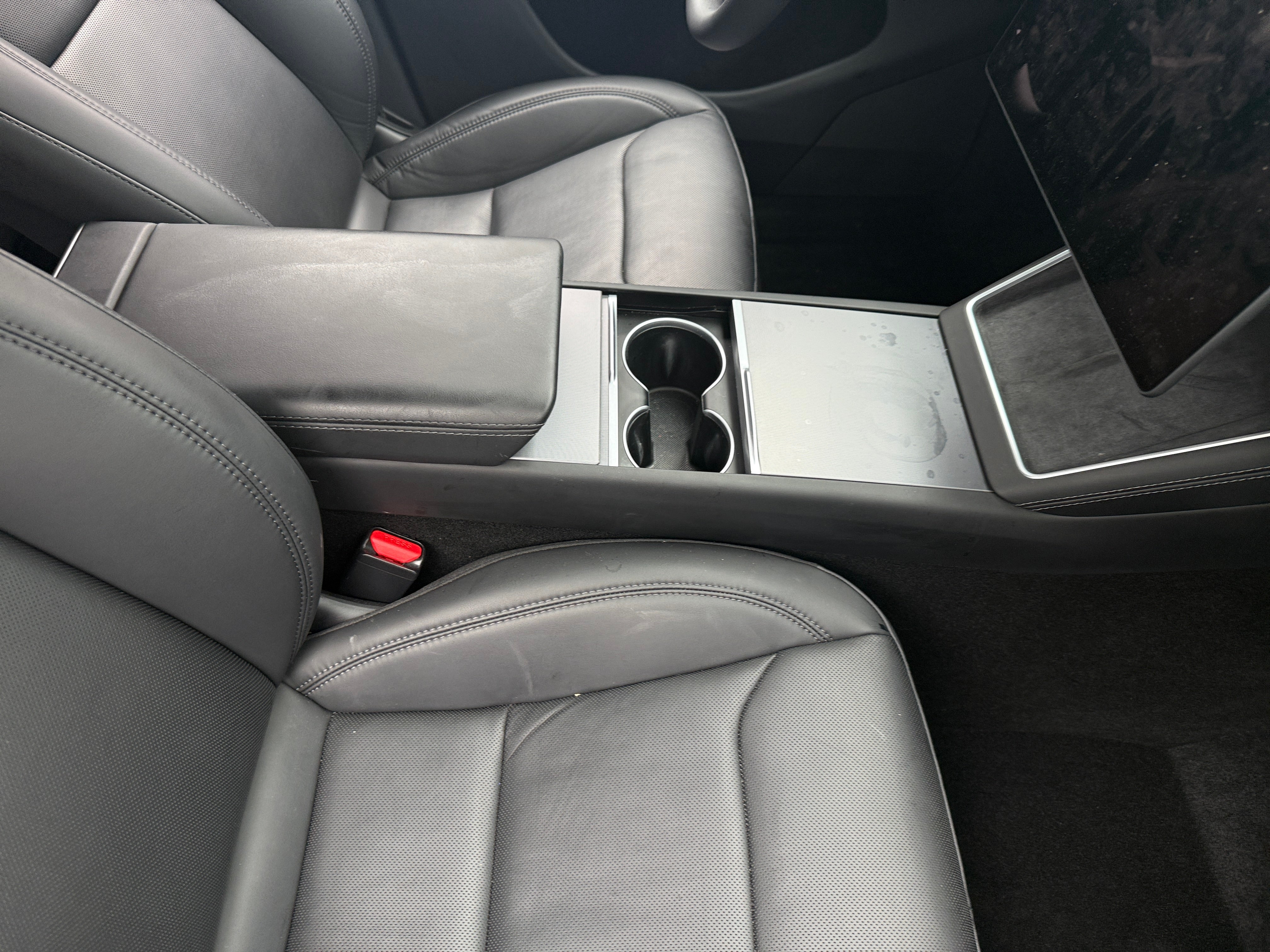 Used 2026 Tesla Model Y Long Range with VIN 7SAYGDED4TA462150 for sale in Auburn, WA