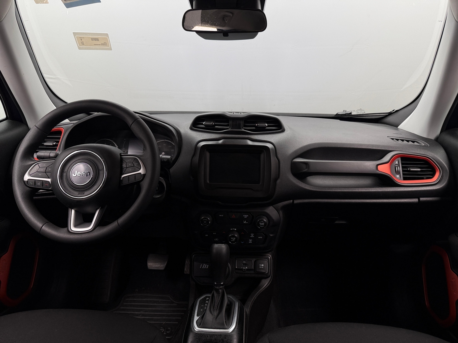 Thumbnail: 2021 Jeep Renegade - 3