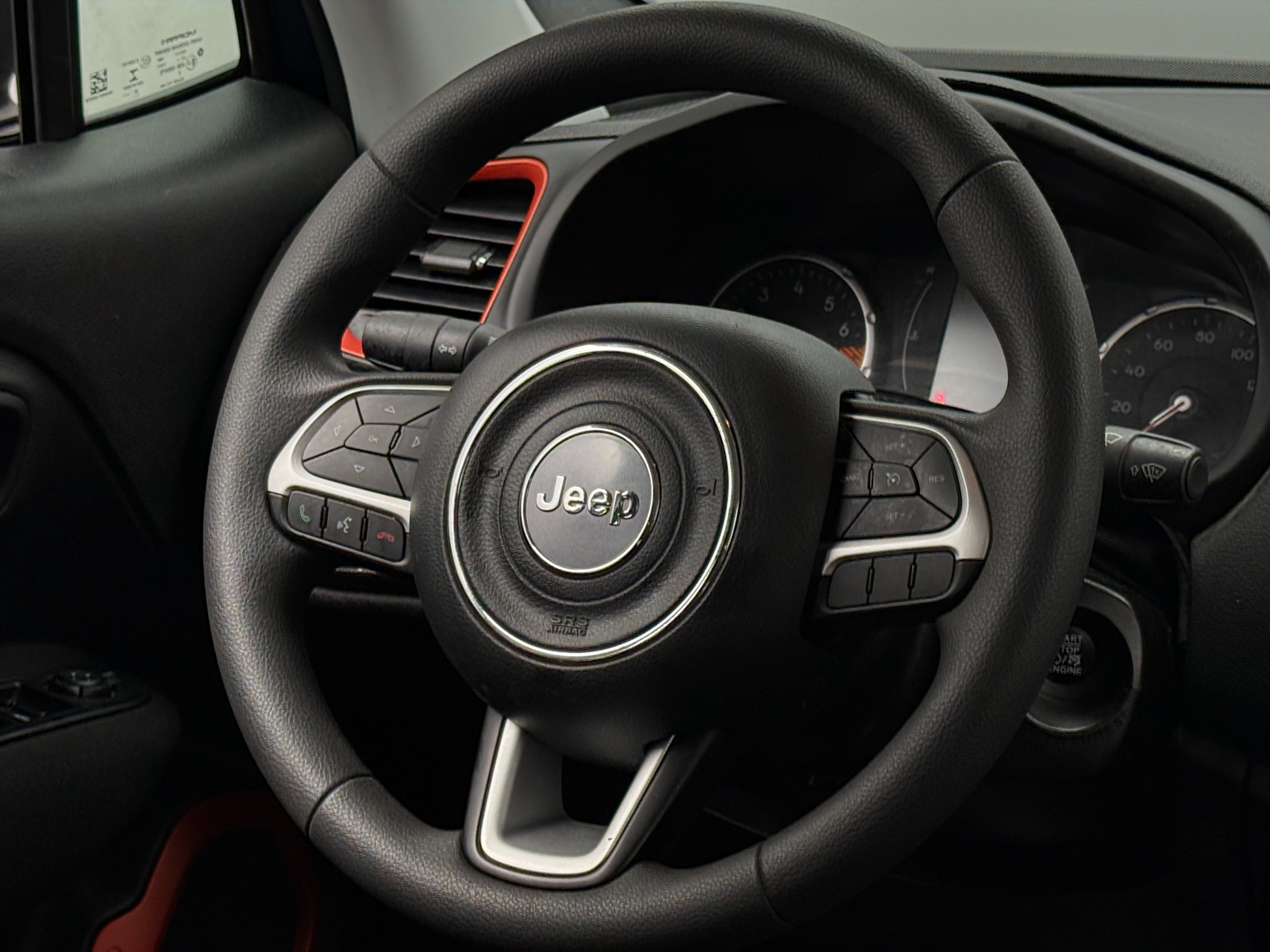 Thumbnail: 2021 Jeep Renegade - 5