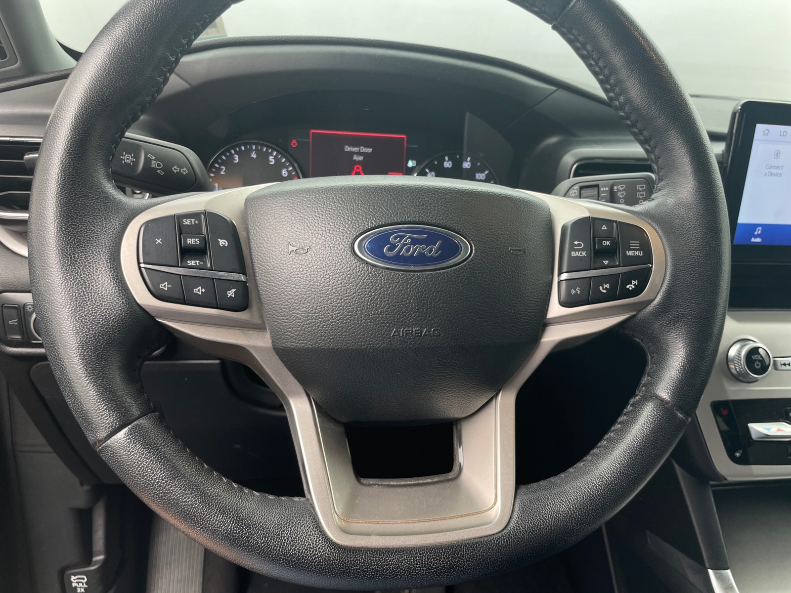 Thumbnail: 2023 Ford Explorer - 5