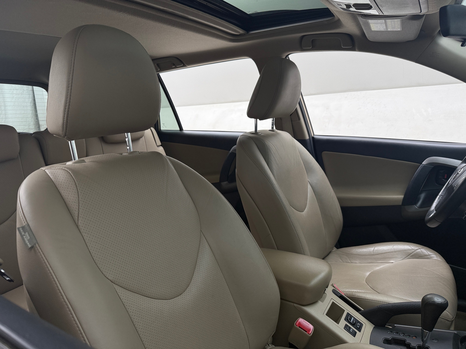 Thumbnail: 2010 Toyota RAV4 - 2