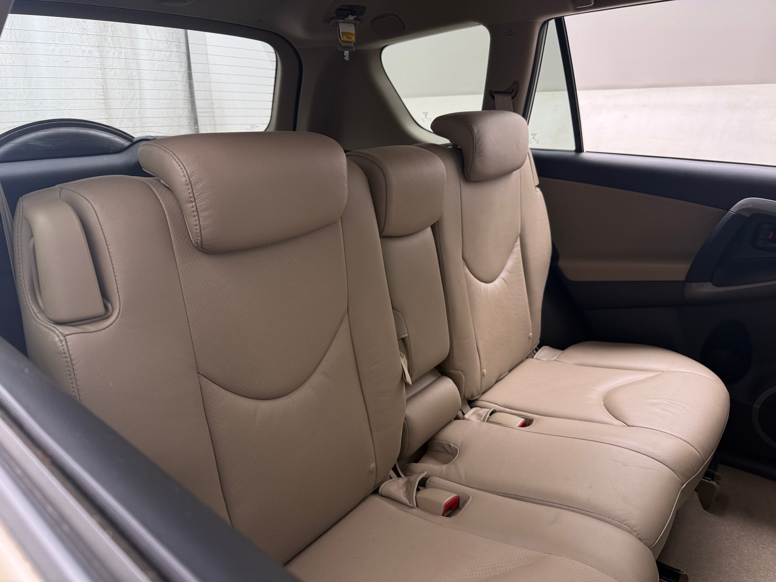 Thumbnail: 2010 Toyota RAV4 - 6