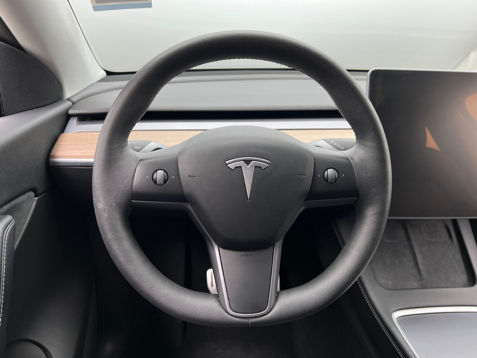 Thumbnail: 2022 Tesla Model Y - 4