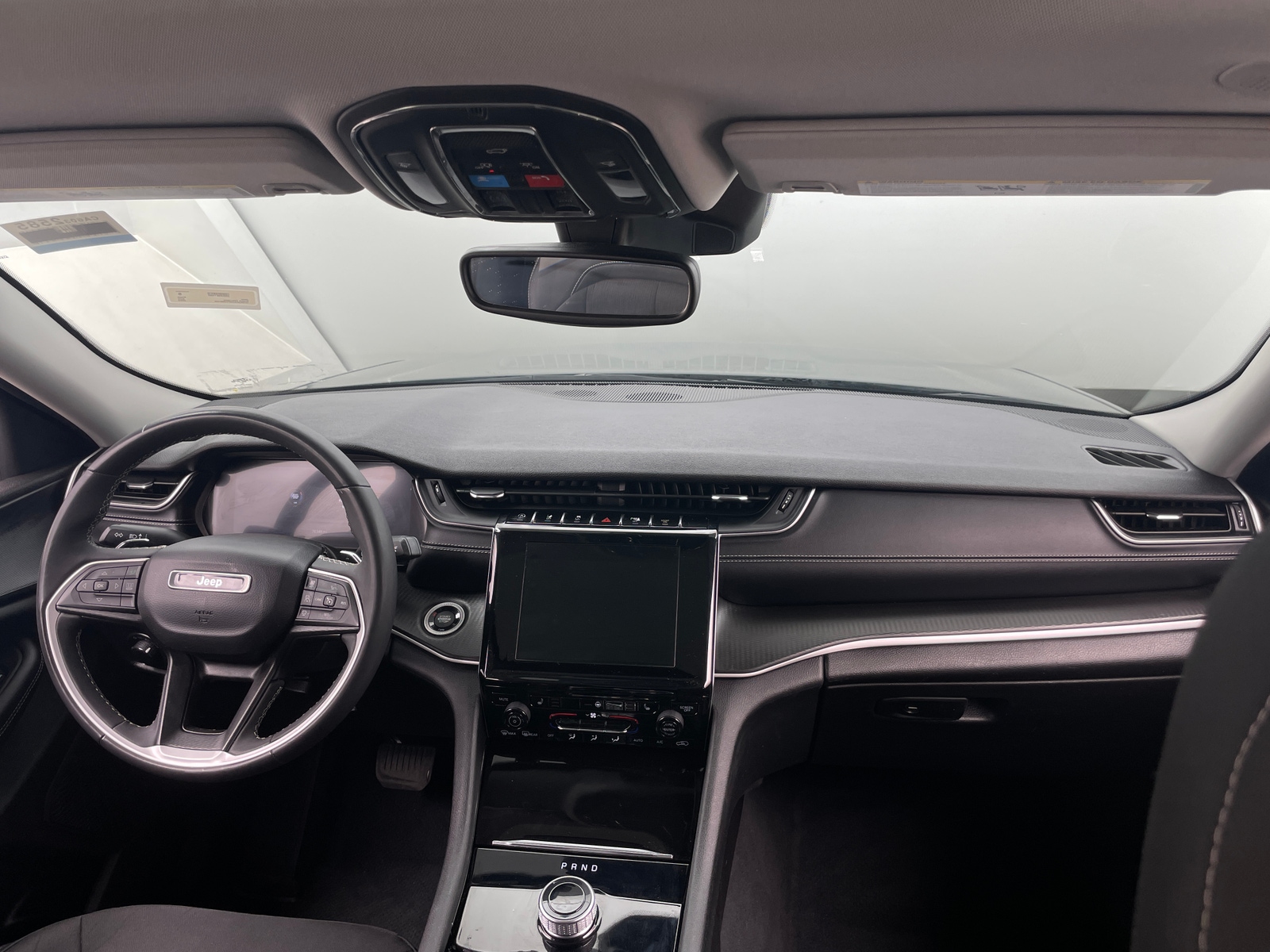 Thumbnail: 2023 Jeep Grand Cherokee - 3
