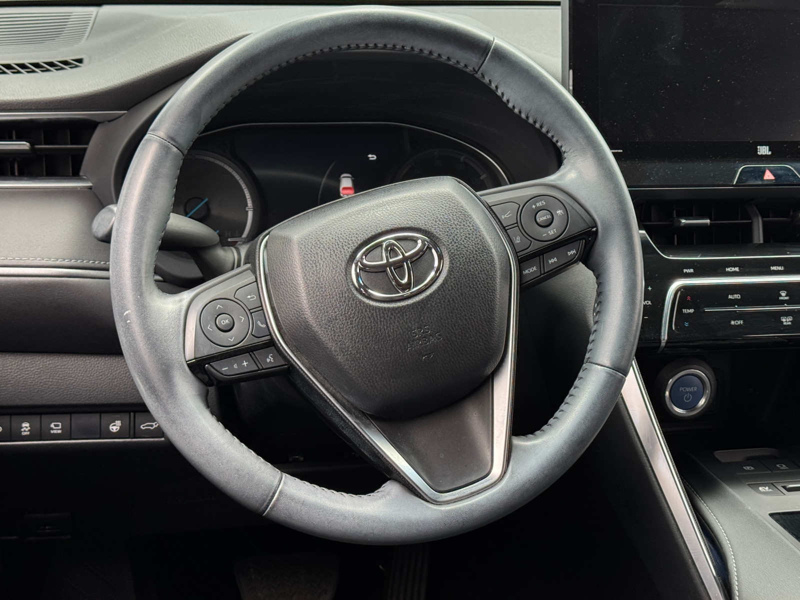 Thumbnail: 2021 Toyota Venza - 4