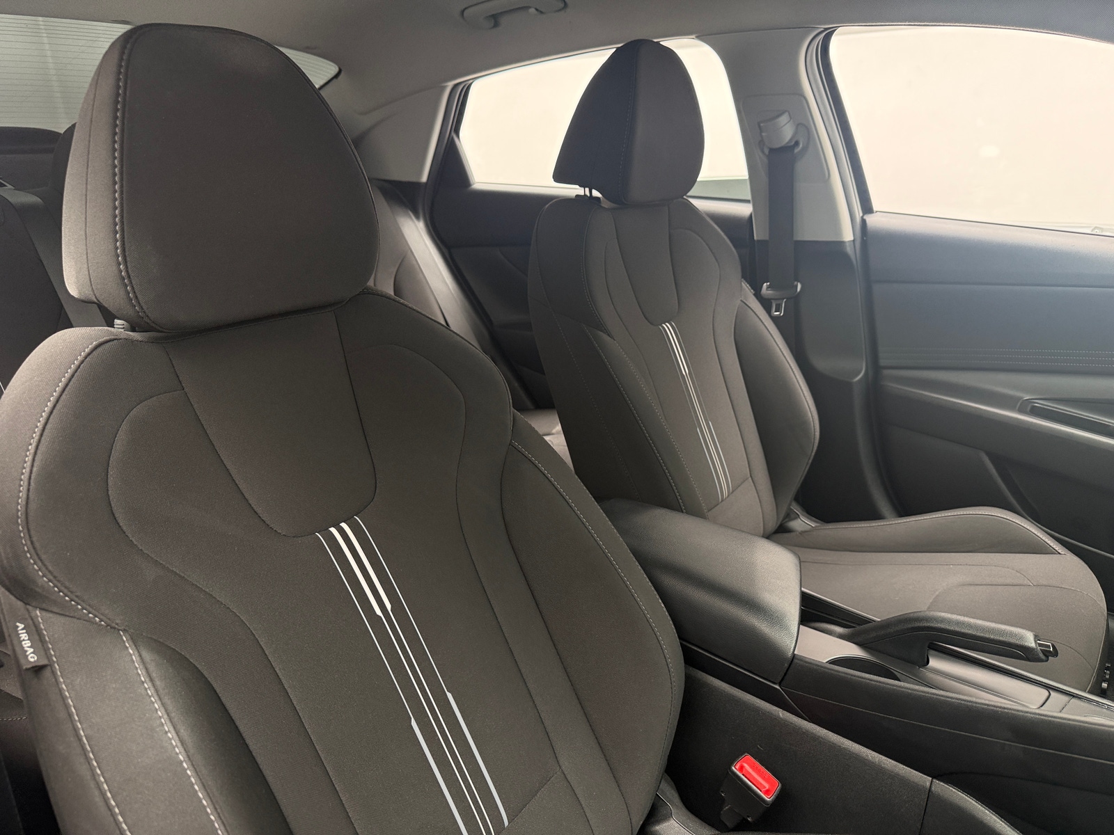 Thumbnail: 2023 Hyundai Elantra - 2