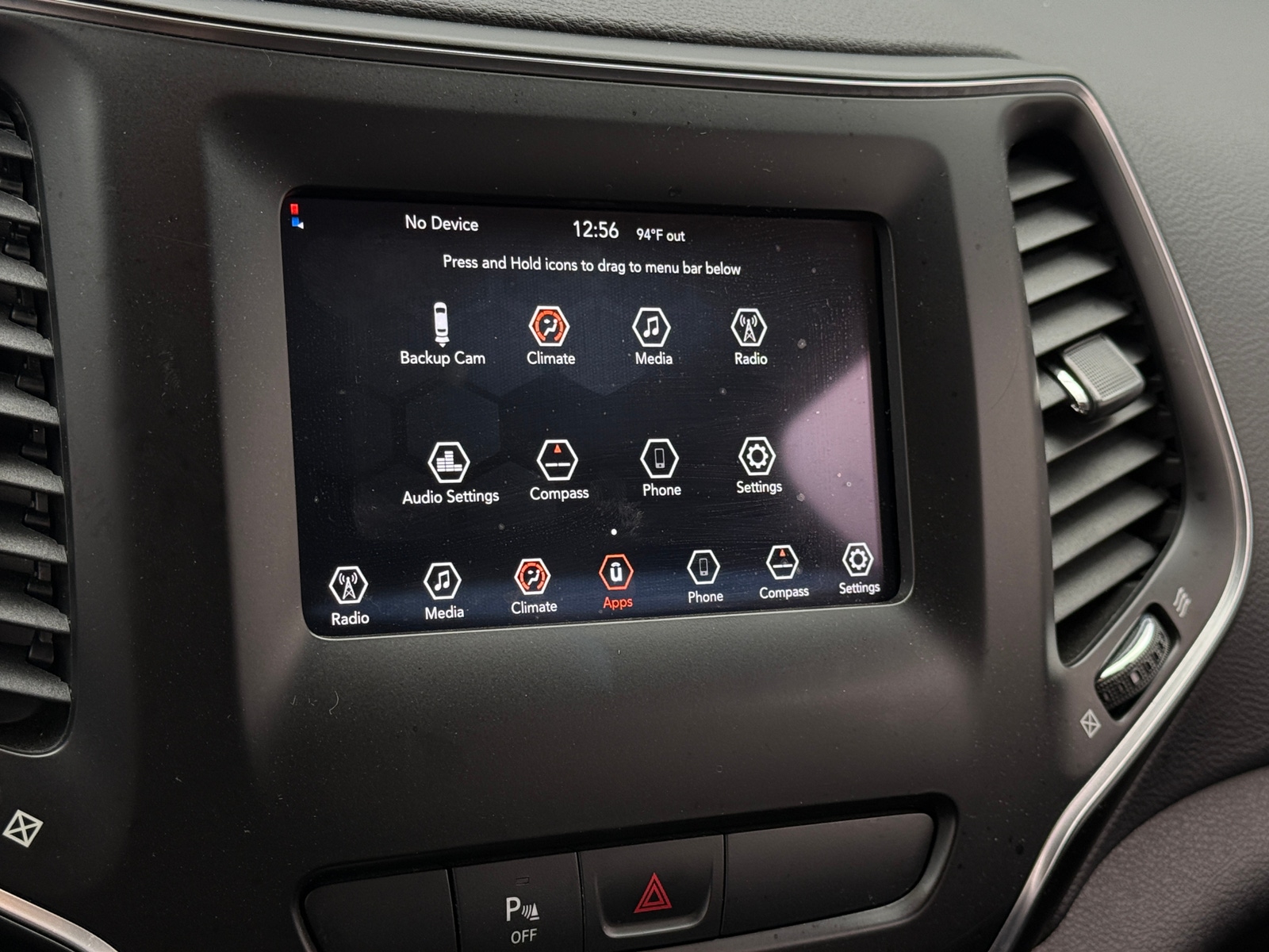 Thumbnail: 2019 Jeep Cherokee - 4
