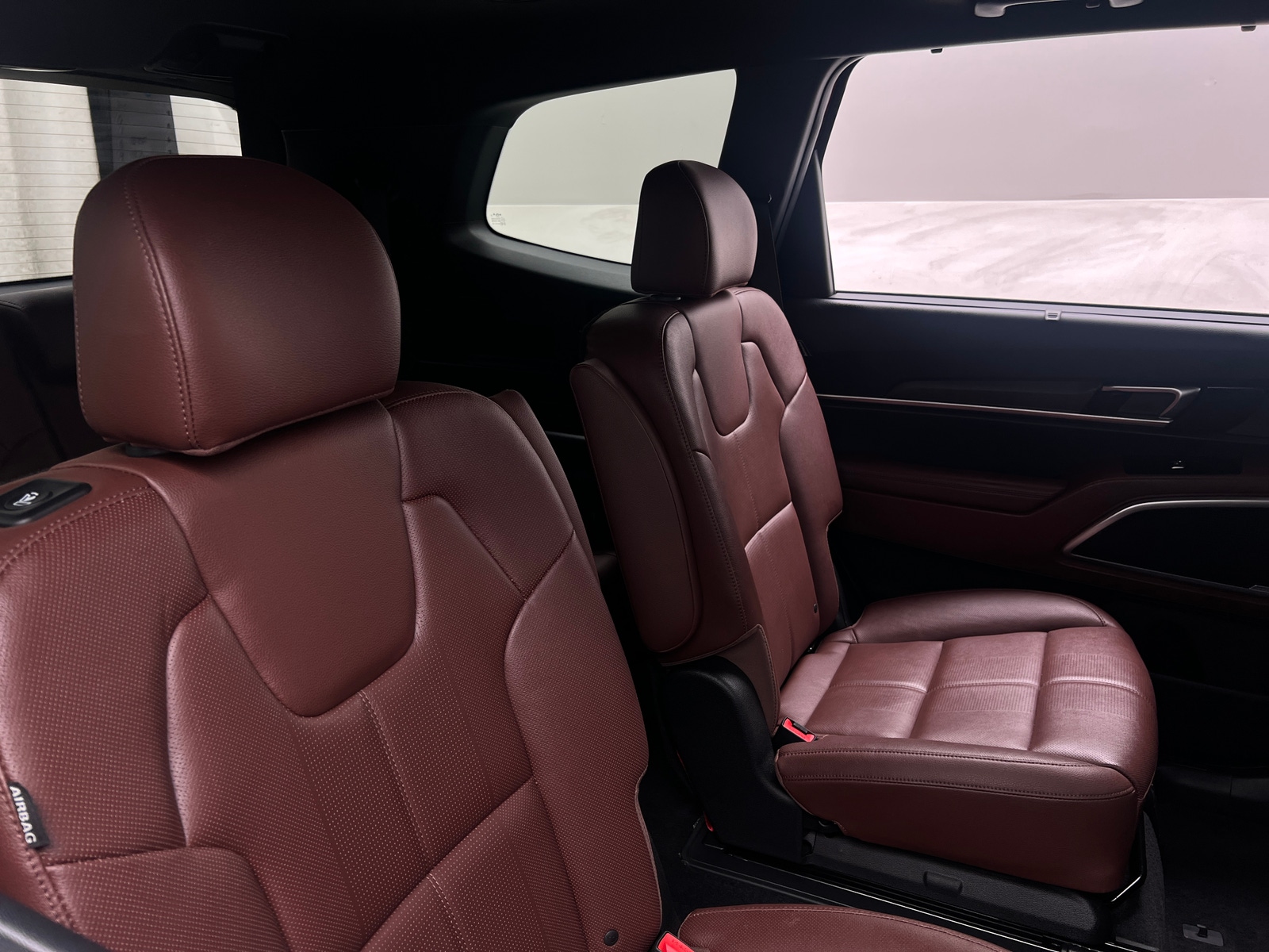 Thumbnail: 2023 Kia Telluride - 5