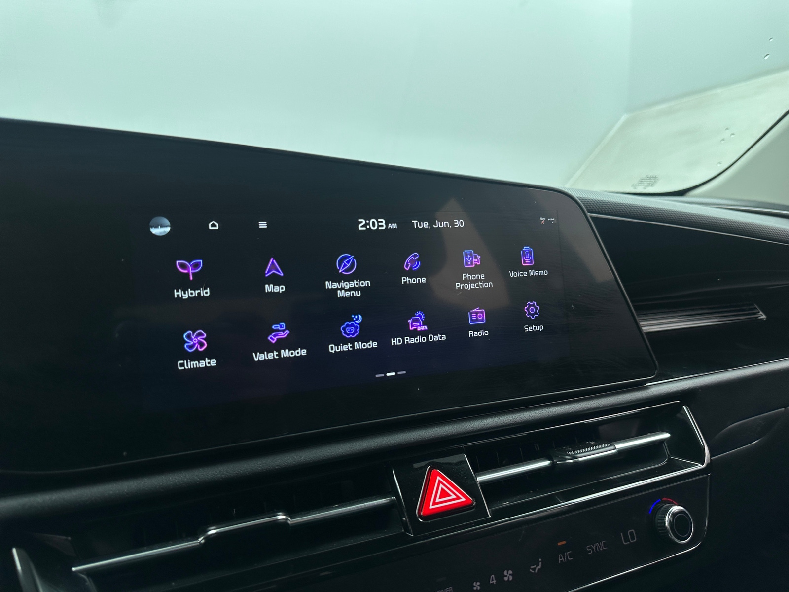 Thumbnail: 2025 Kia Niro - 4