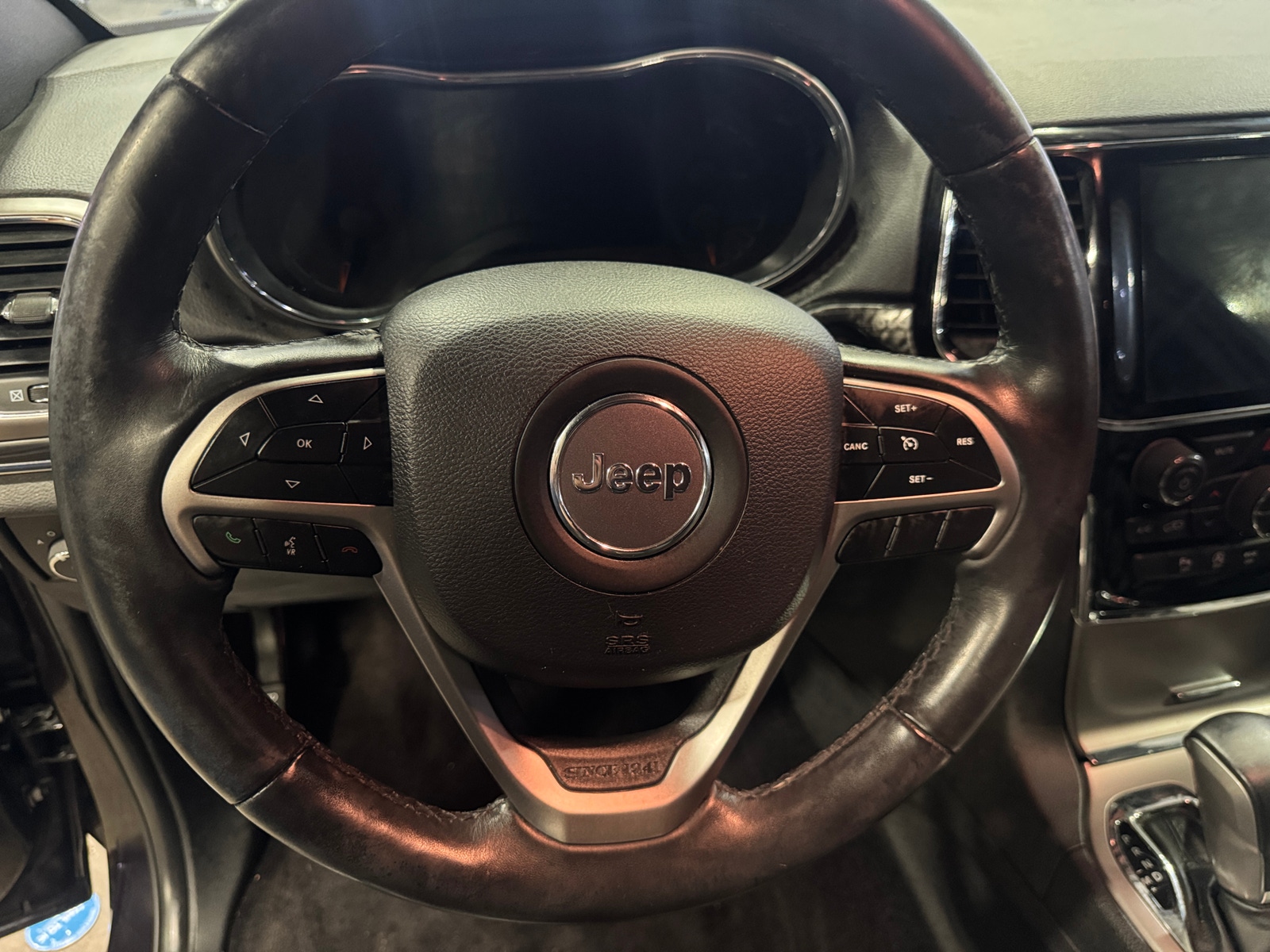 Thumbnail: 2019 Jeep Grand Cherokee - 4