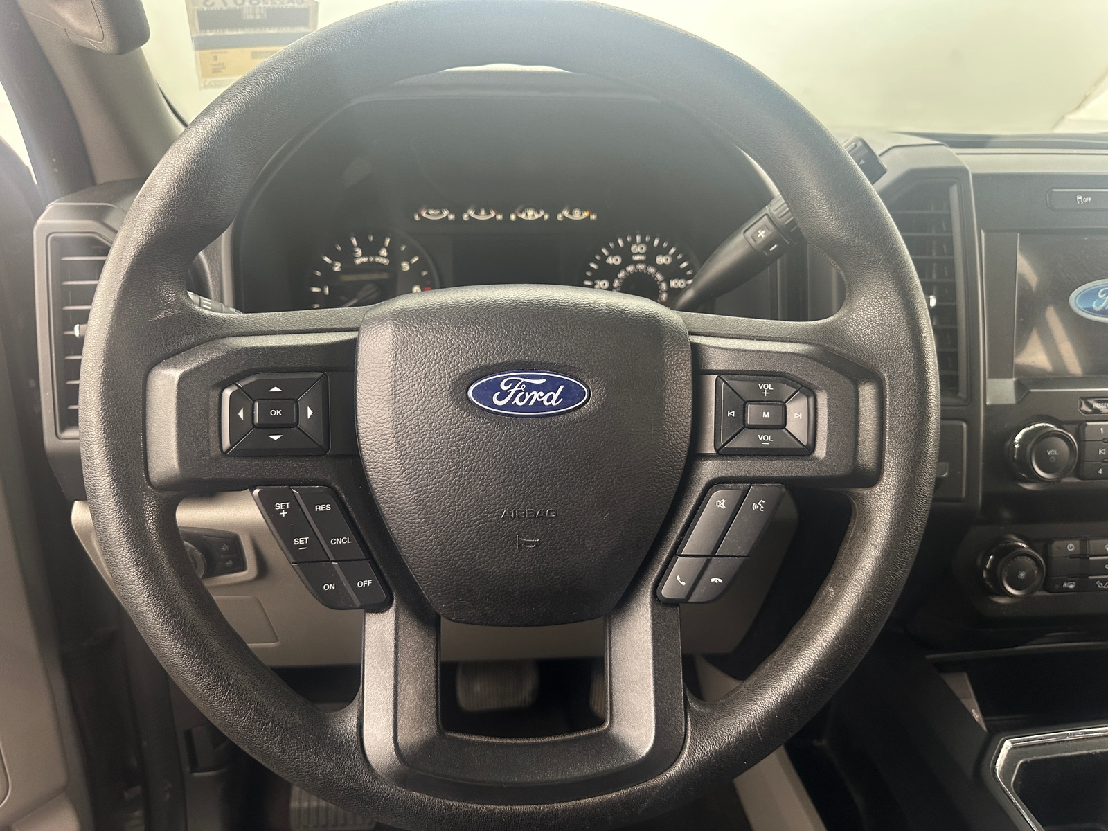 Thumbnail: 2020 Ford Econoline - 5