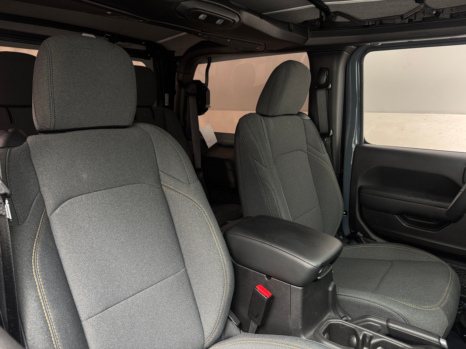 Thumbnail: 2025 Jeep Wrangler - 2