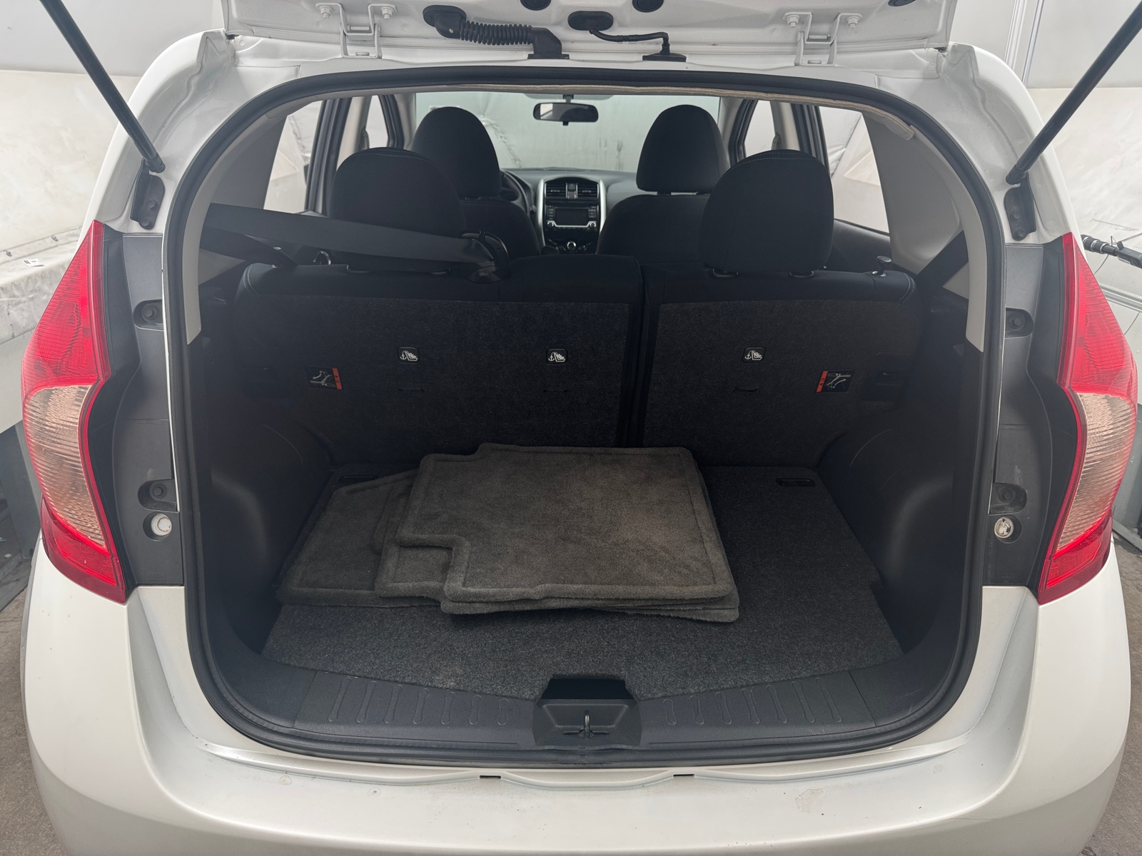 Thumbnail: 2015 Nissan Versa - 7