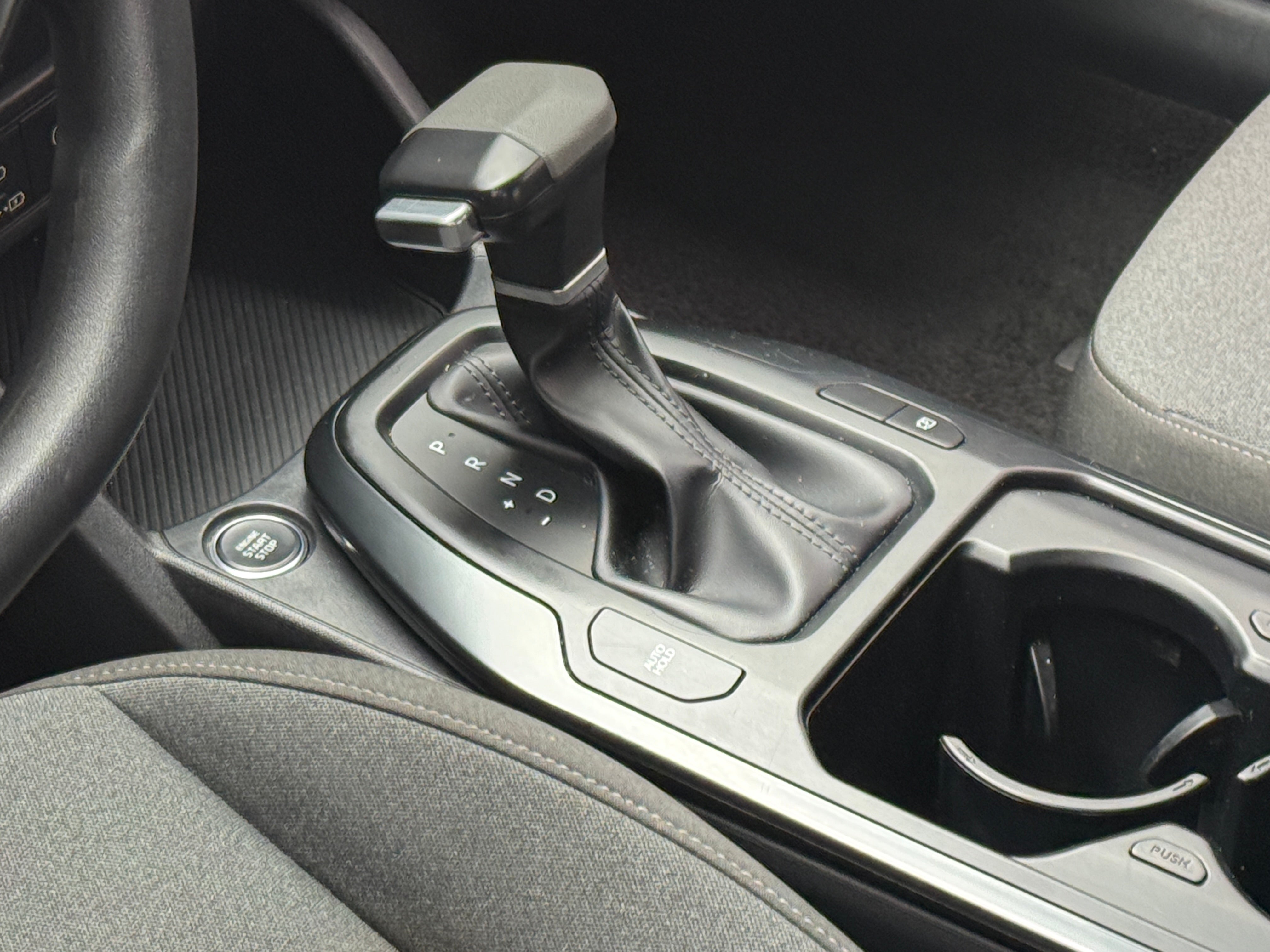2025 Kia K4 LXS - Photo 4
