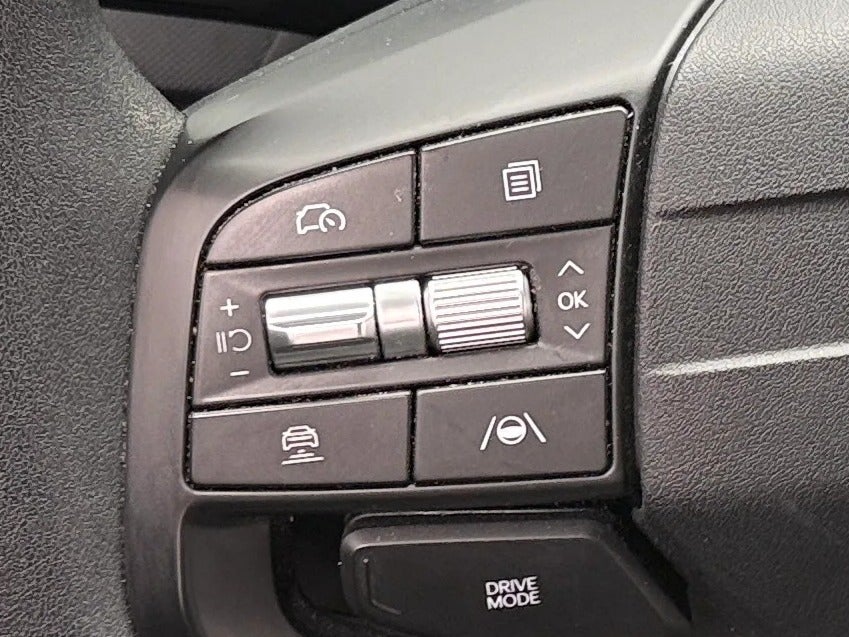 2025 Kia K4 LXS - Photo 17