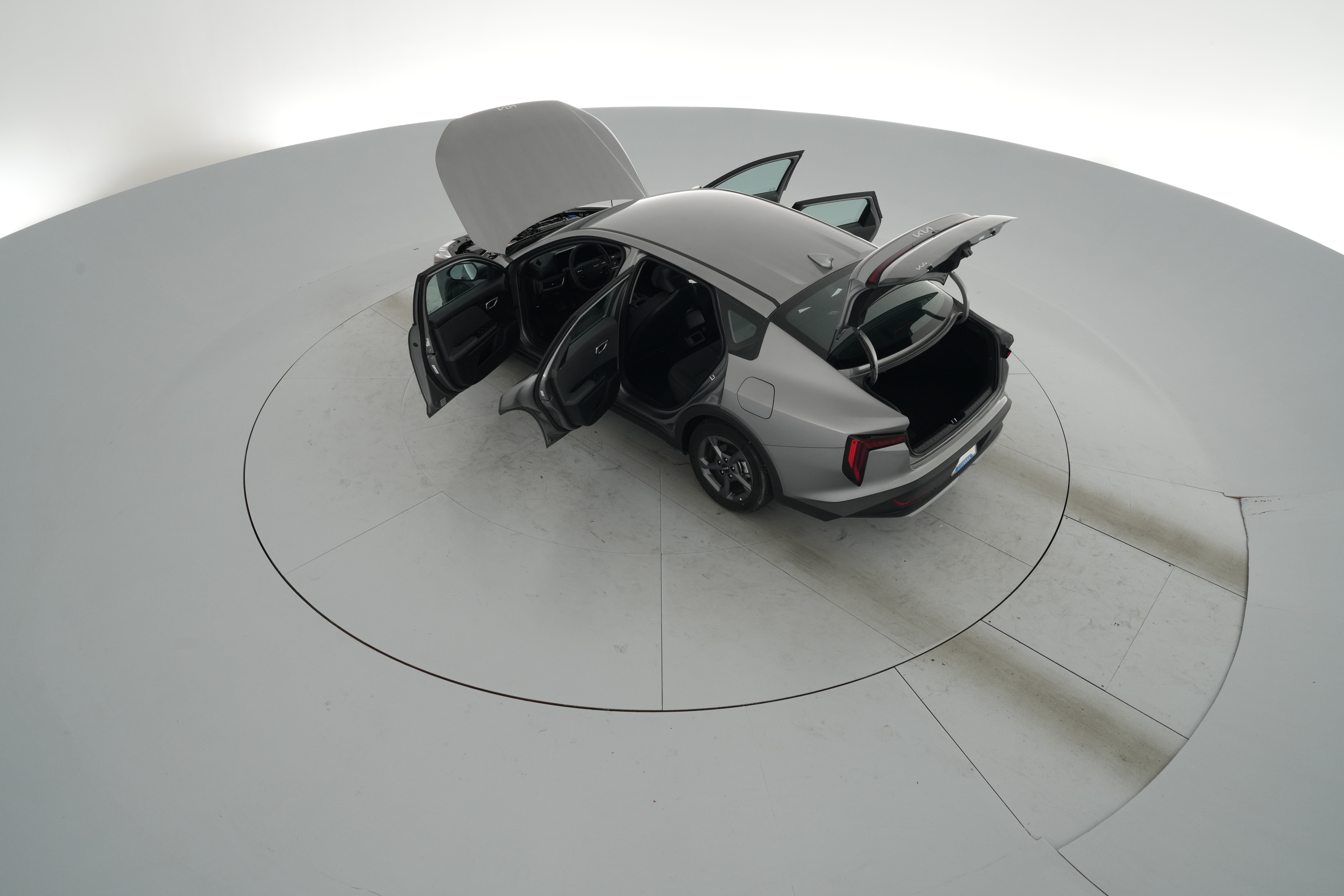 2025 Kia K4 LXS - Photo 45