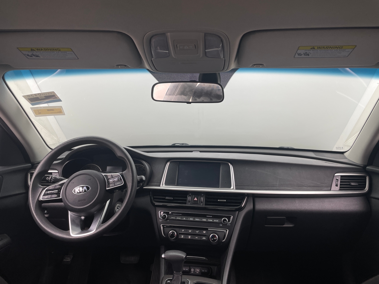 Thumbnail: 2020 Kia Optima - 3