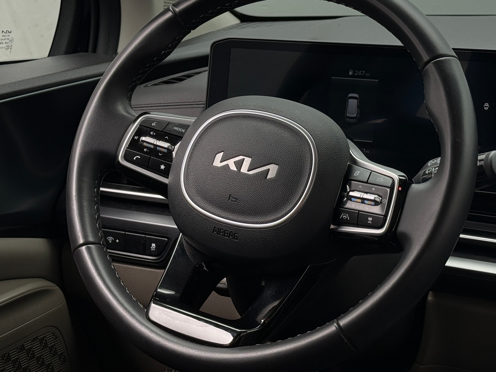 Thumbnail: 2026 Kia Carnival - 4