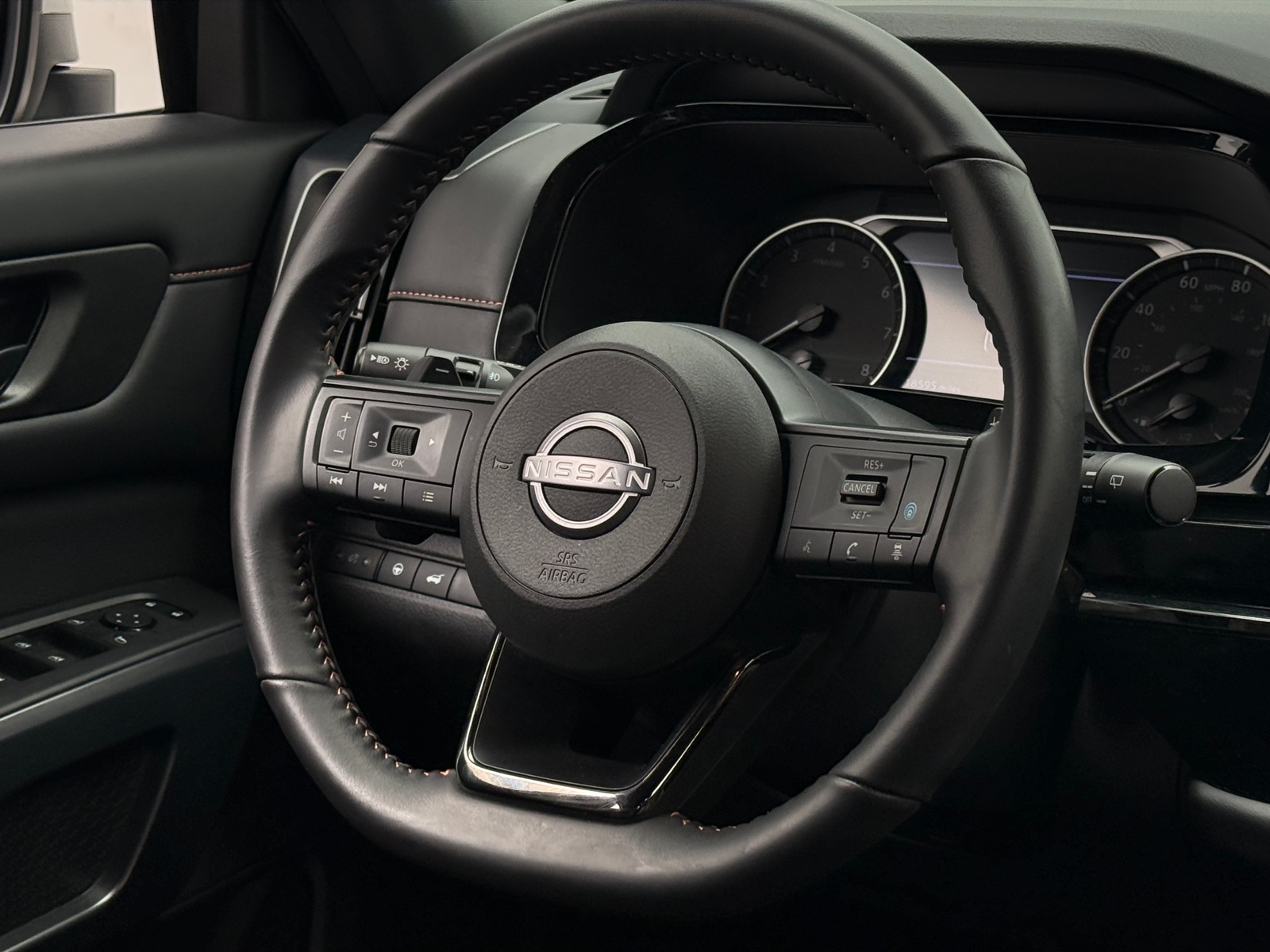 Thumbnail: 2025 Nissan Pathfinder - 5
