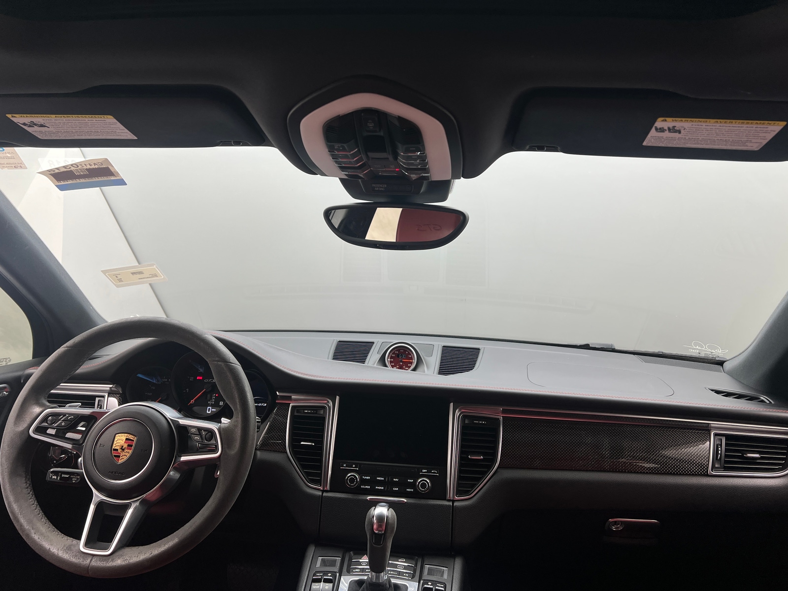 Thumbnail: 2018 Porsche Macan - 2