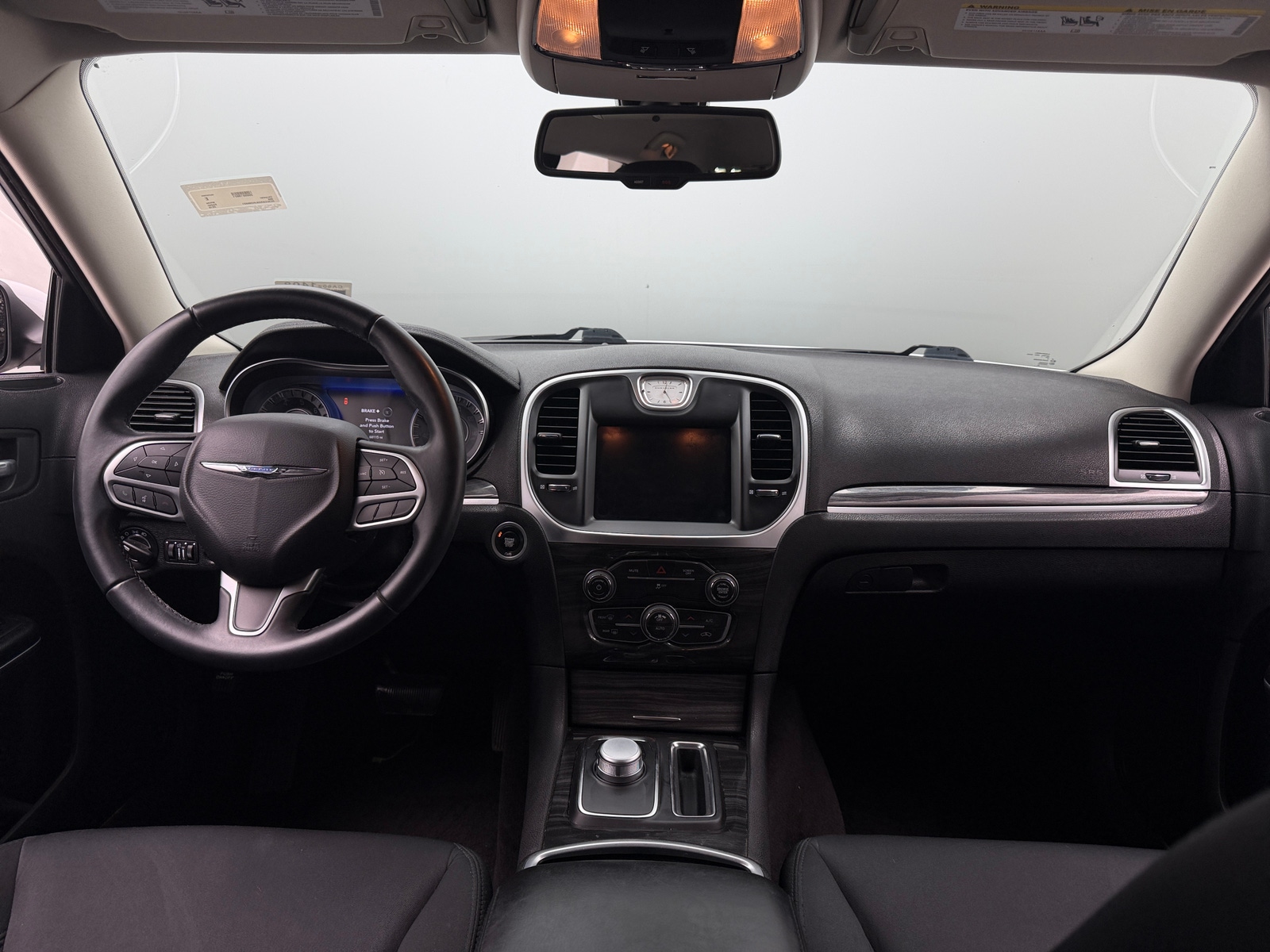 Thumbnail: 2018 Chrysler 300 - 3