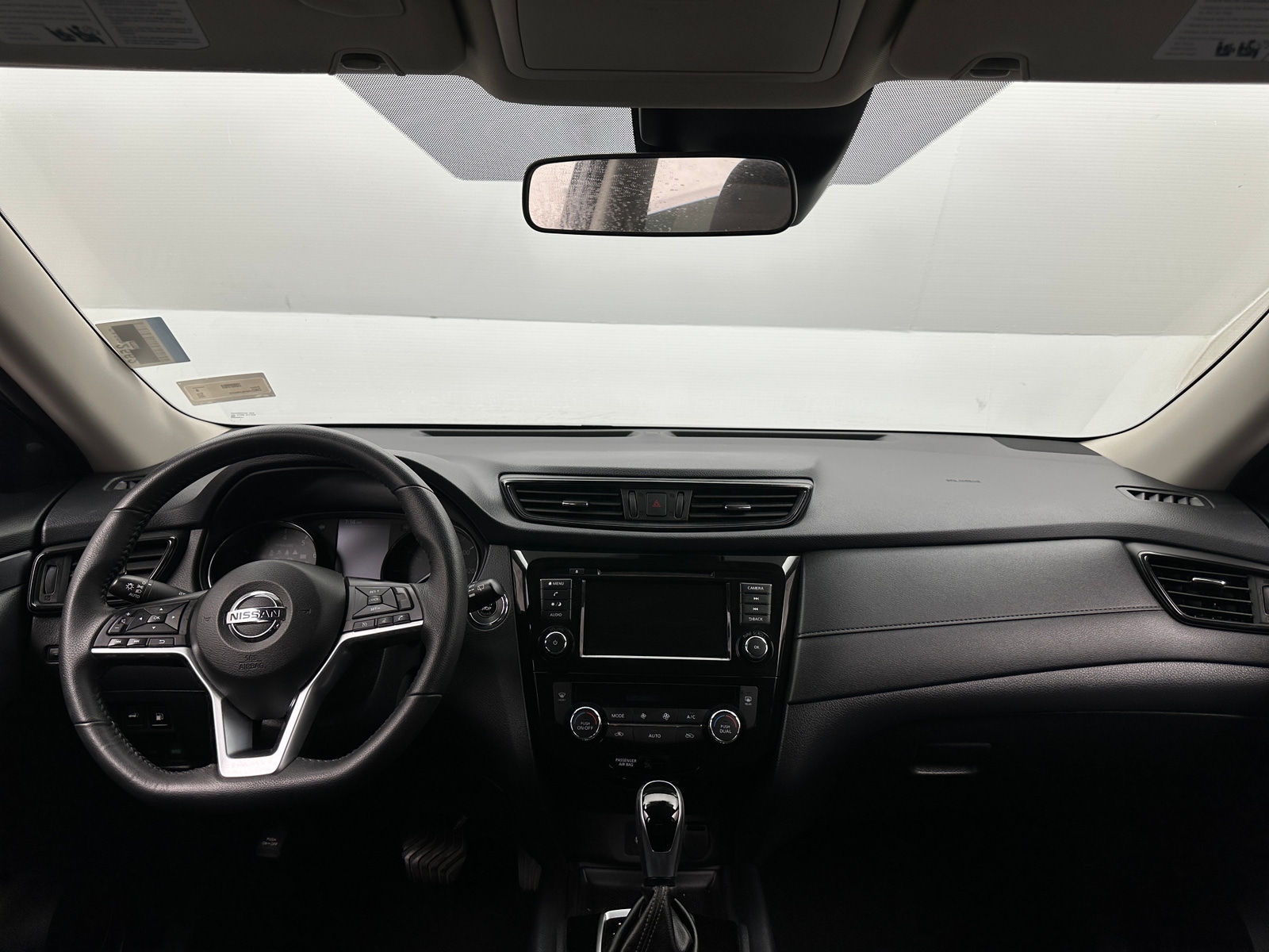 Thumbnail: 2020 Nissan Rogue - 3