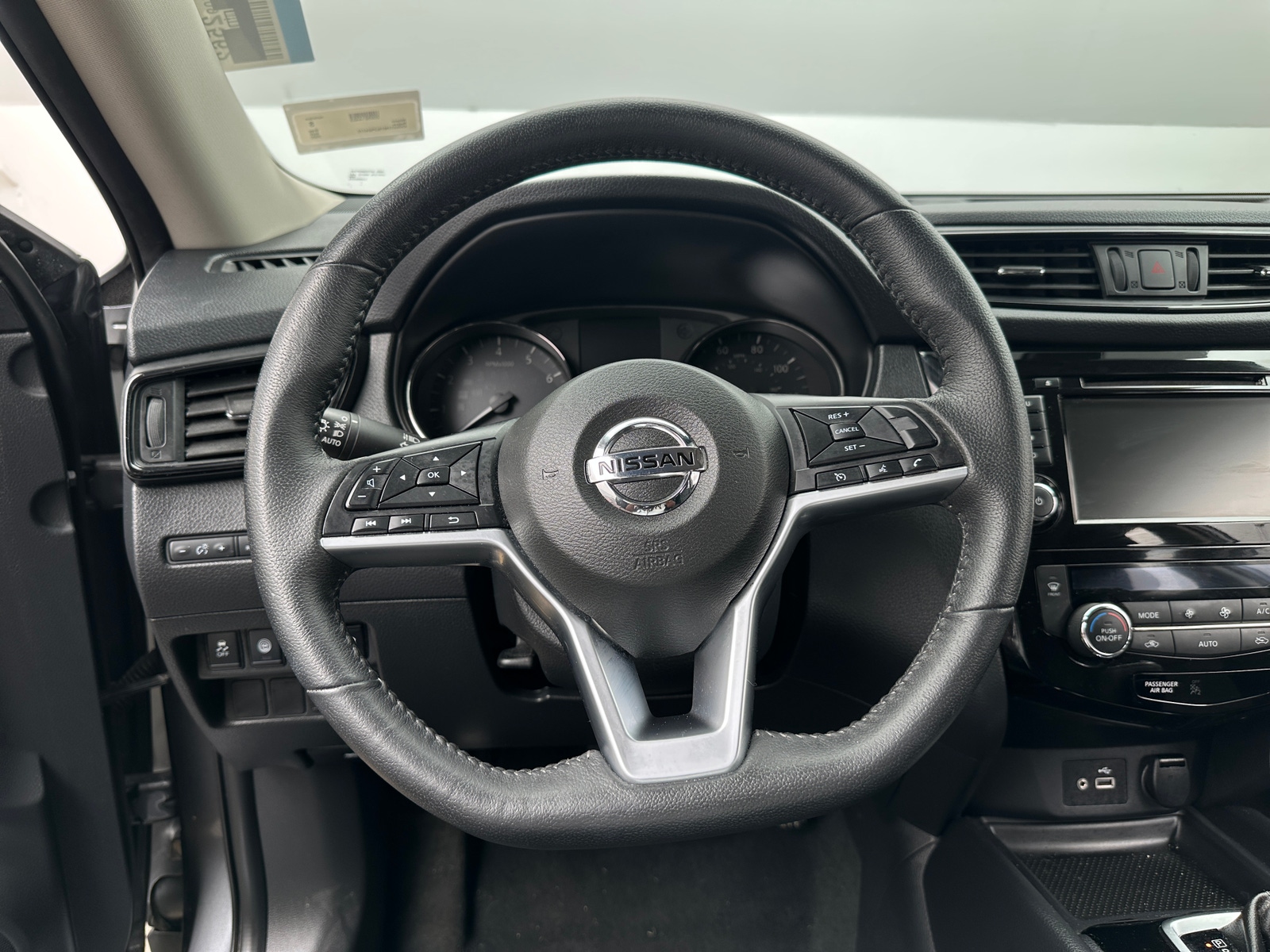 Thumbnail: 2020 Nissan Rogue - 5