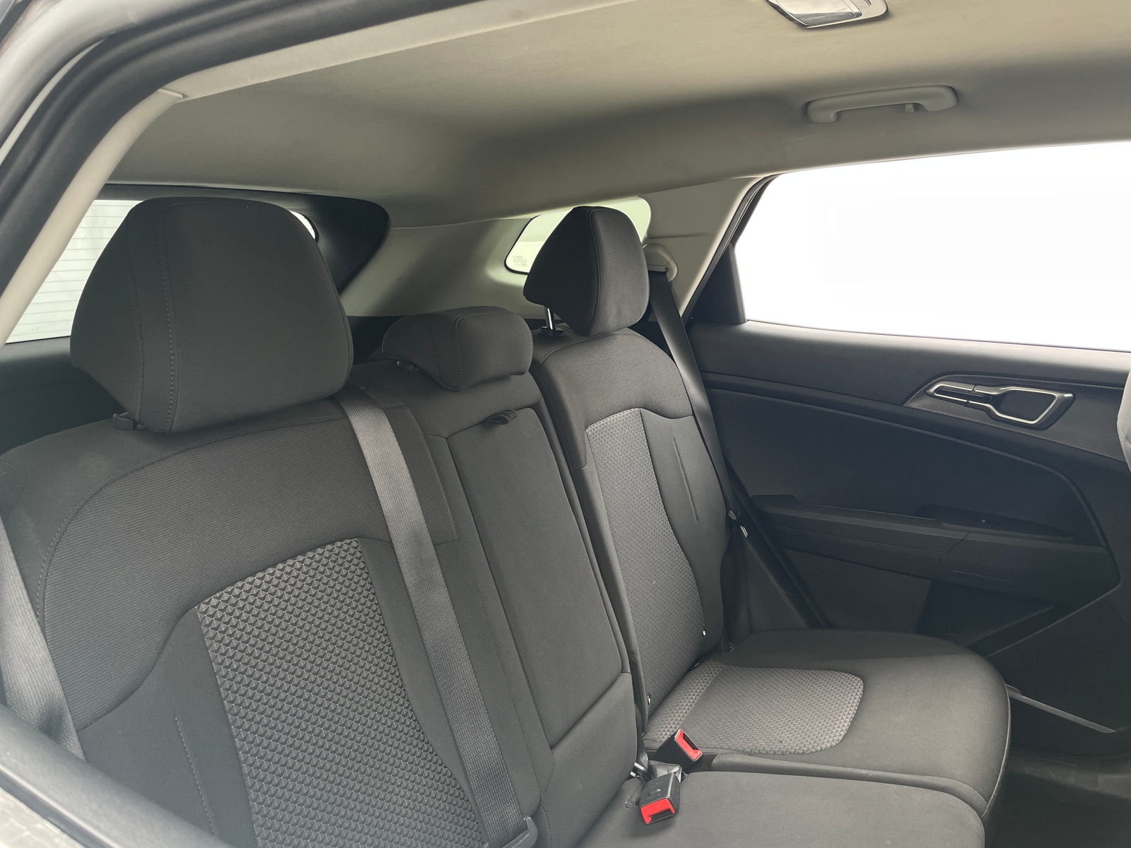 Thumbnail: 2024 Kia Sportage - 6