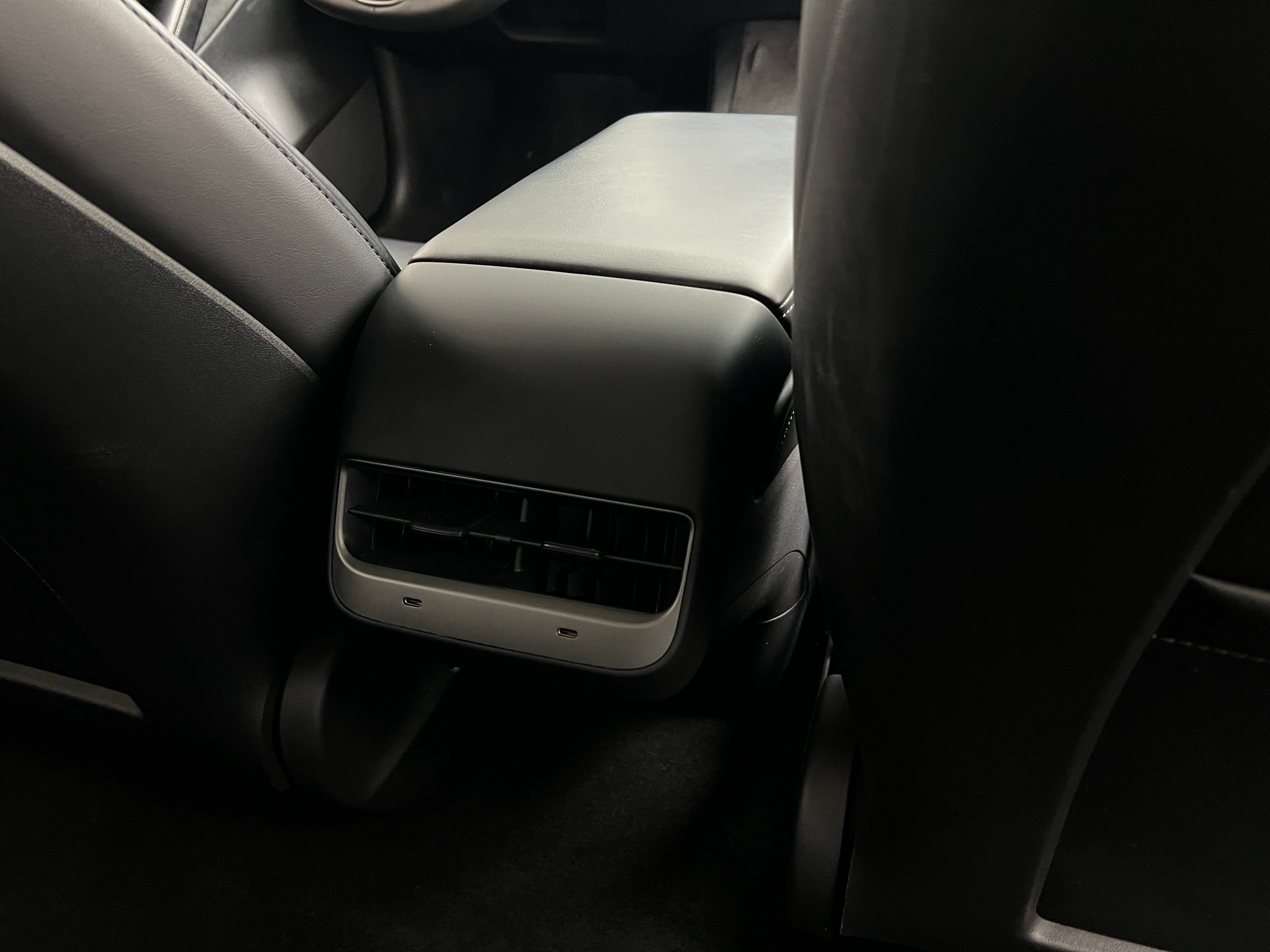 Used 2021 Tesla Model 3 Base with VIN 5YJ3E1EB4MF019611 for sale in Oak Creek, WI