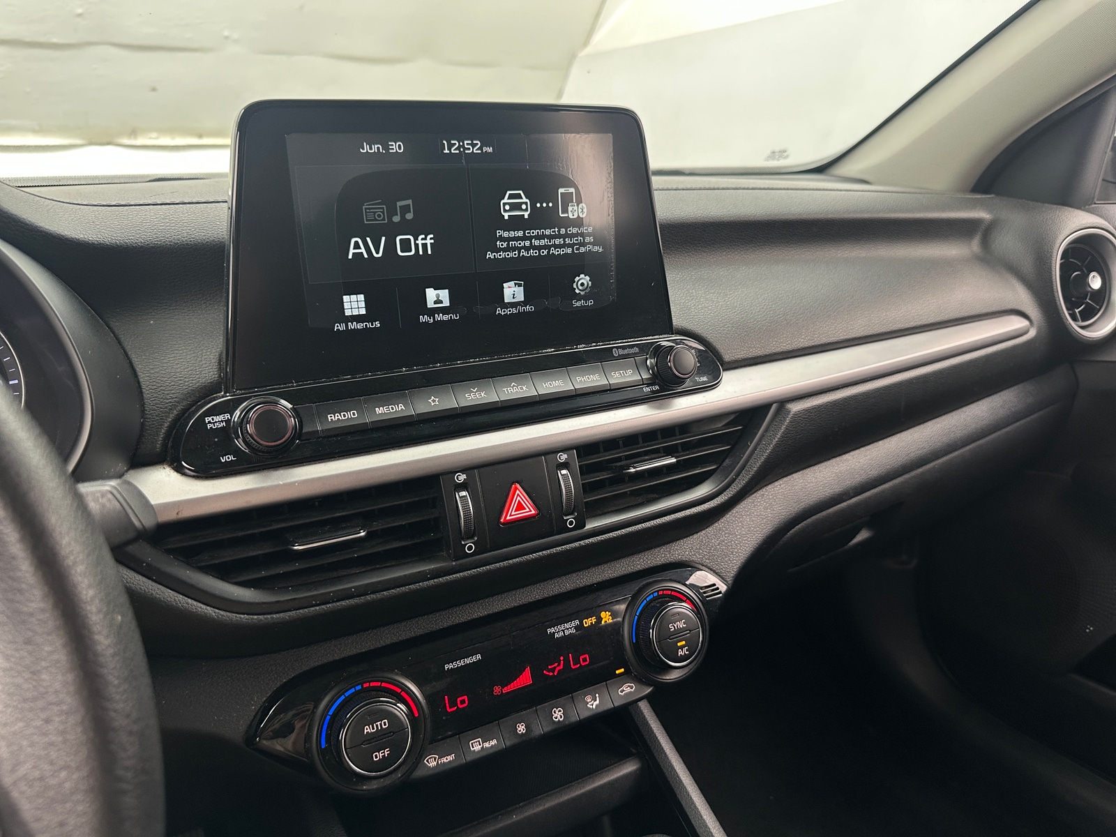Thumbnail: 2019 Kia Forte - 4