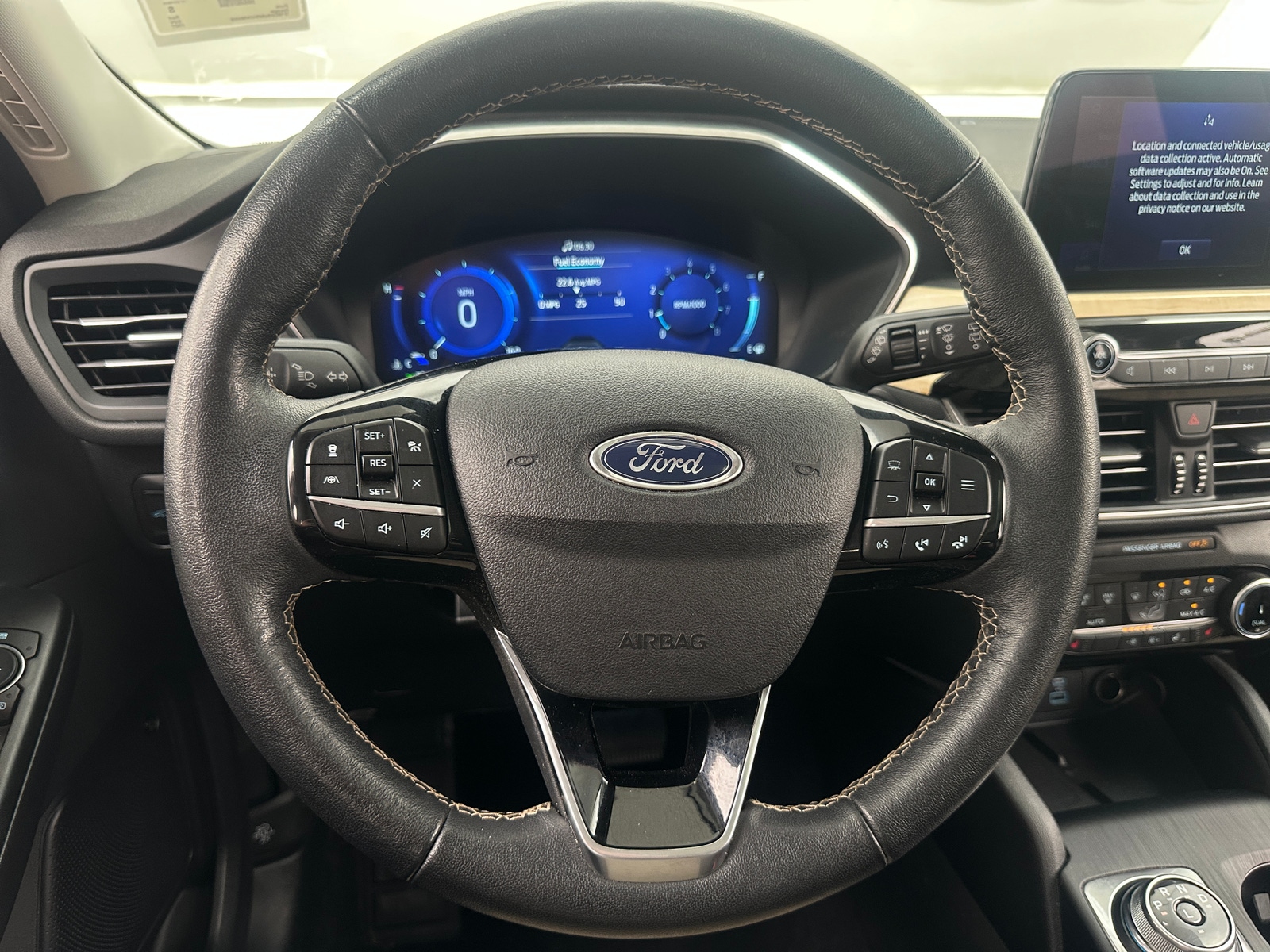 Thumbnail: 2022 Ford Escape - 4