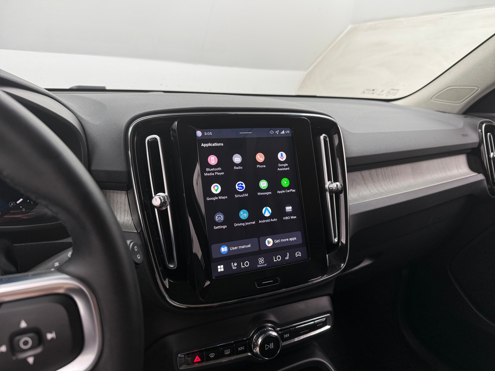 Thumbnail: 2026 Volvo XC40 - 4