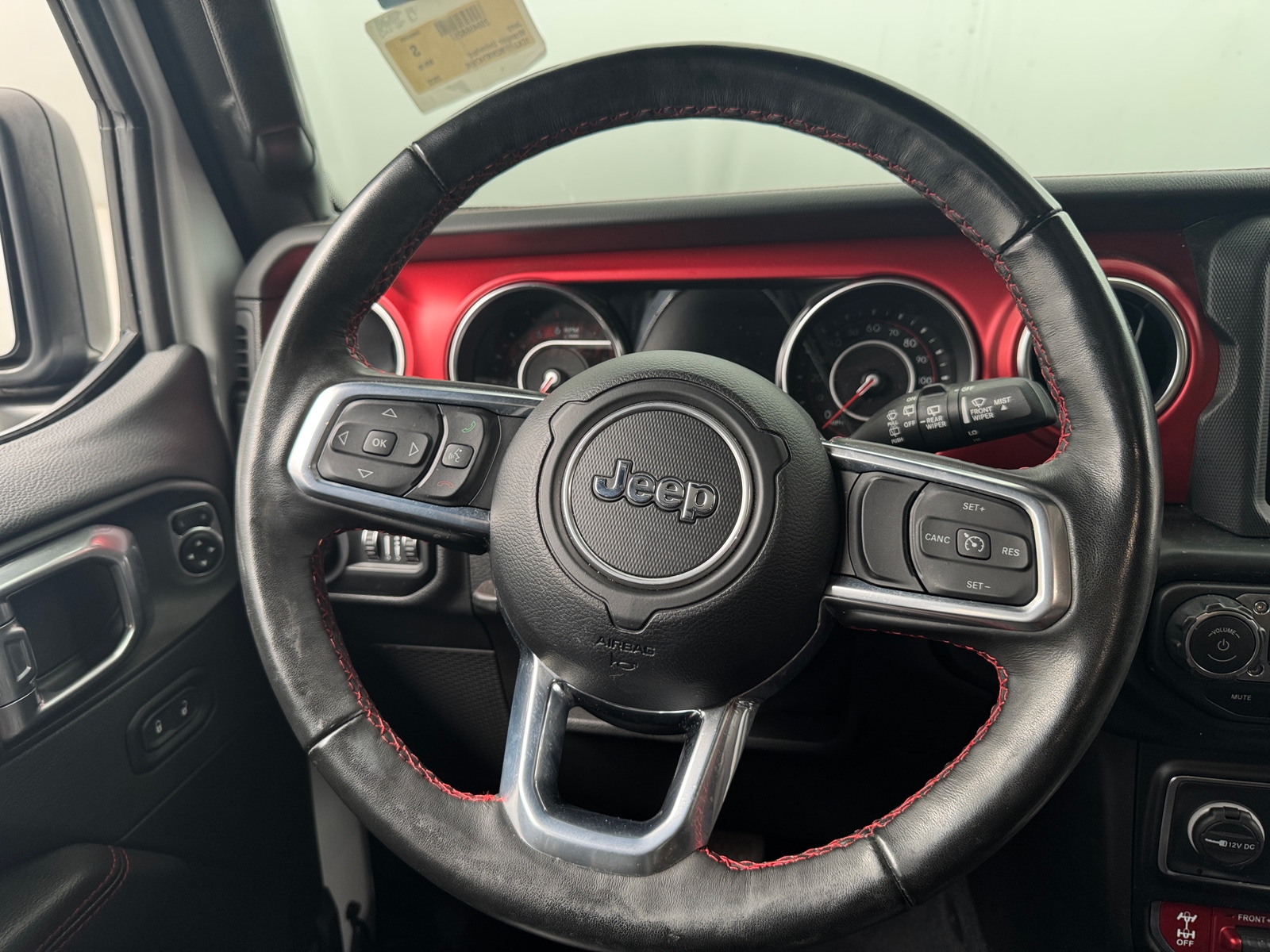 Thumbnail: 2022 Jeep Wrangler - 5