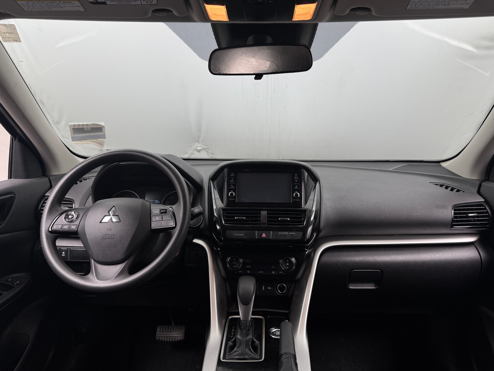 Thumbnail: 2023 Mitsubishi Eclipse Cross - 3
