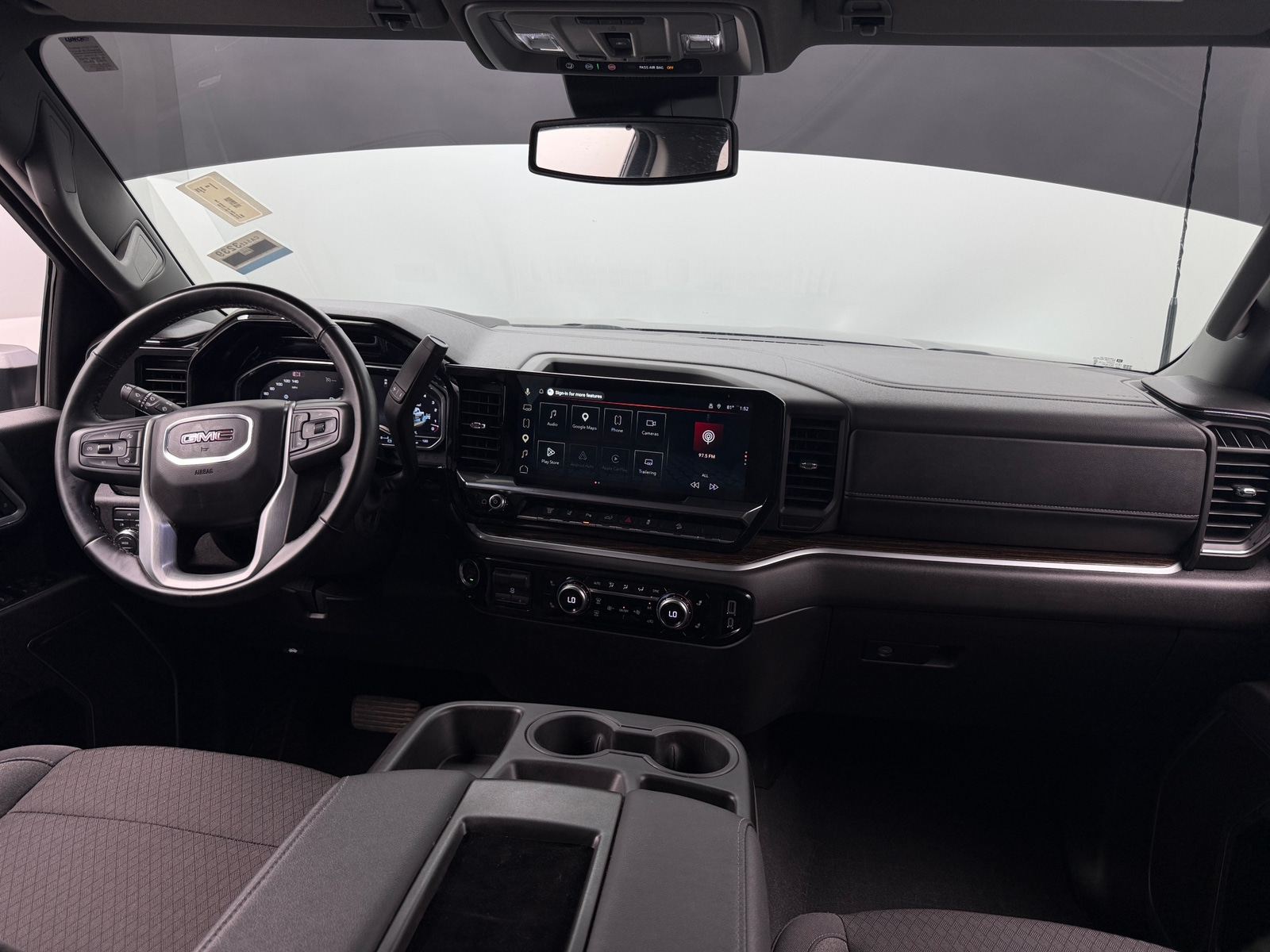 Thumbnail: 2025 GMC Sierra 2500 - 3