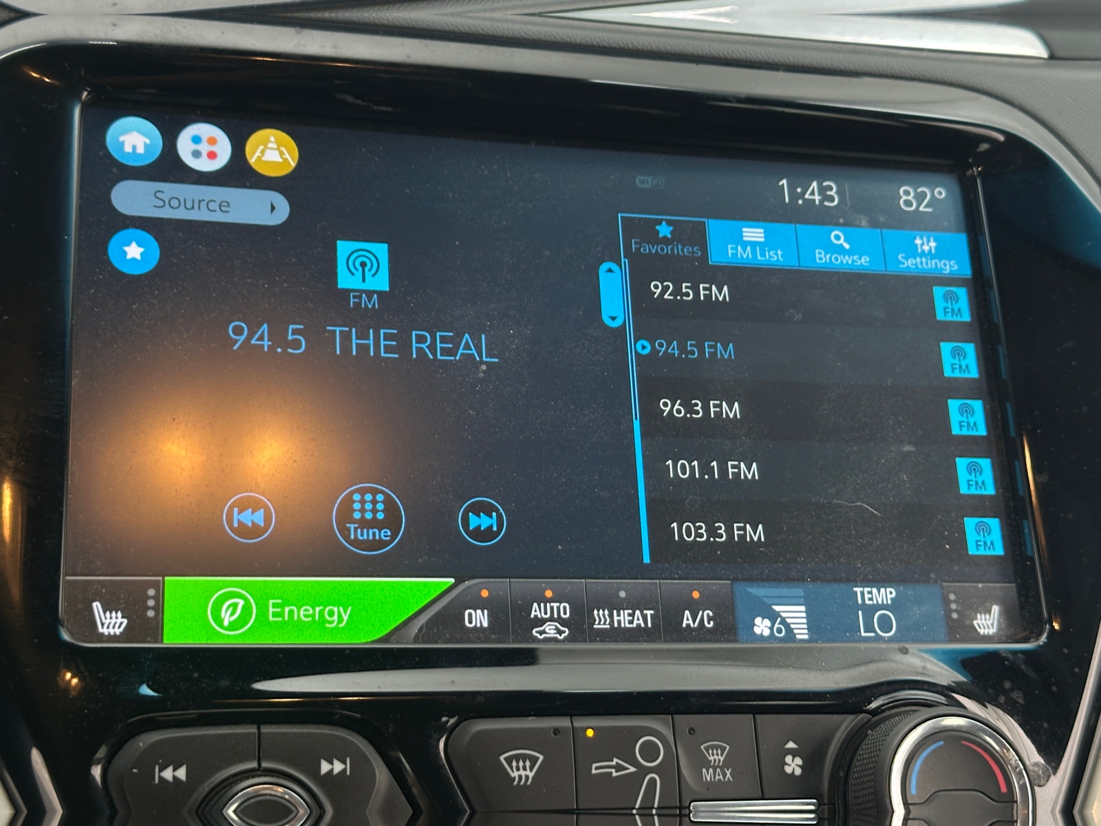 Thumbnail: 2021 Chevrolet Bolt EV - 3