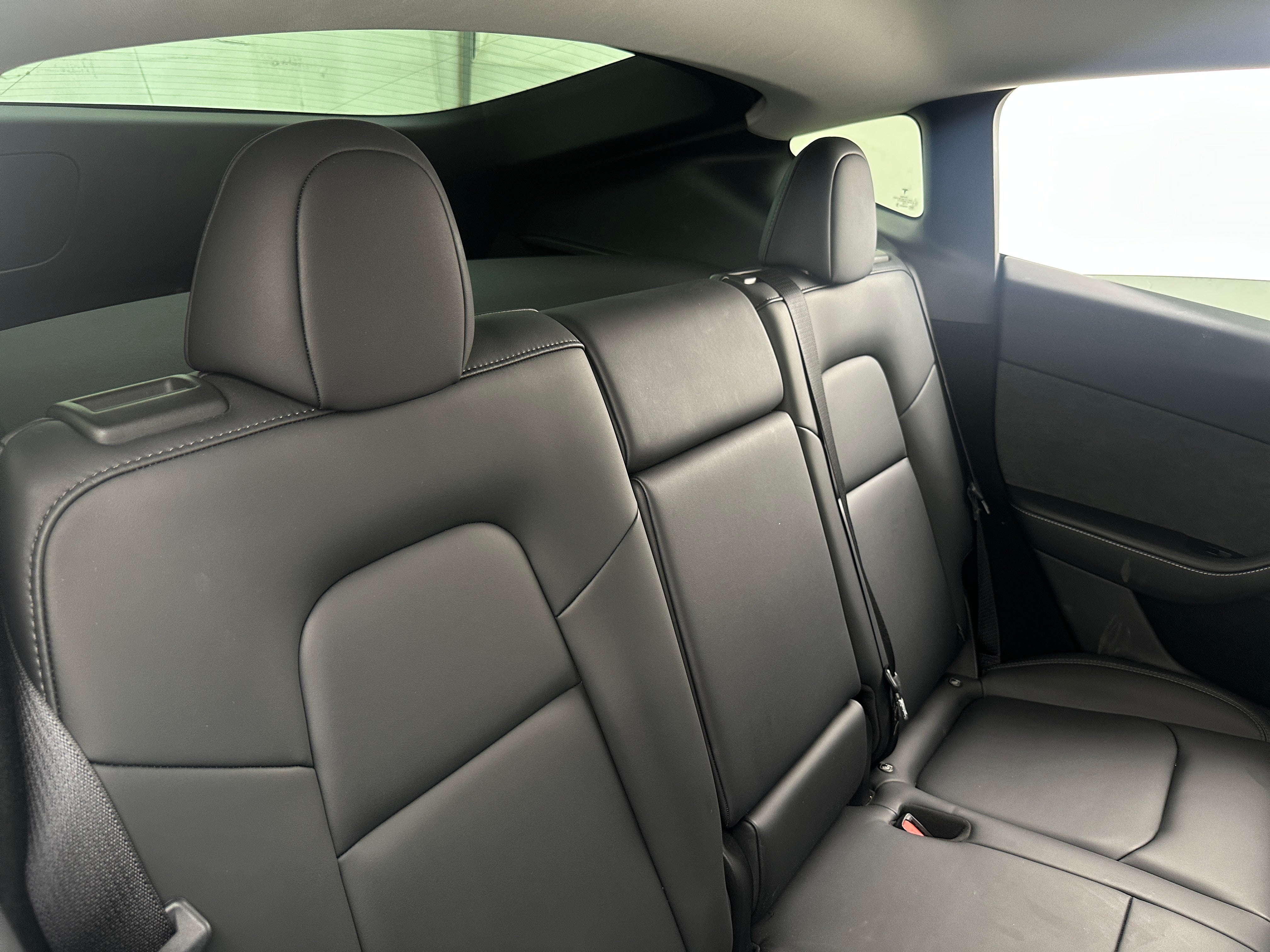Used 2025 Tesla Model Y Long Range with VIN 7SAYGDEE2SA344072 for sale in Auburn, WA