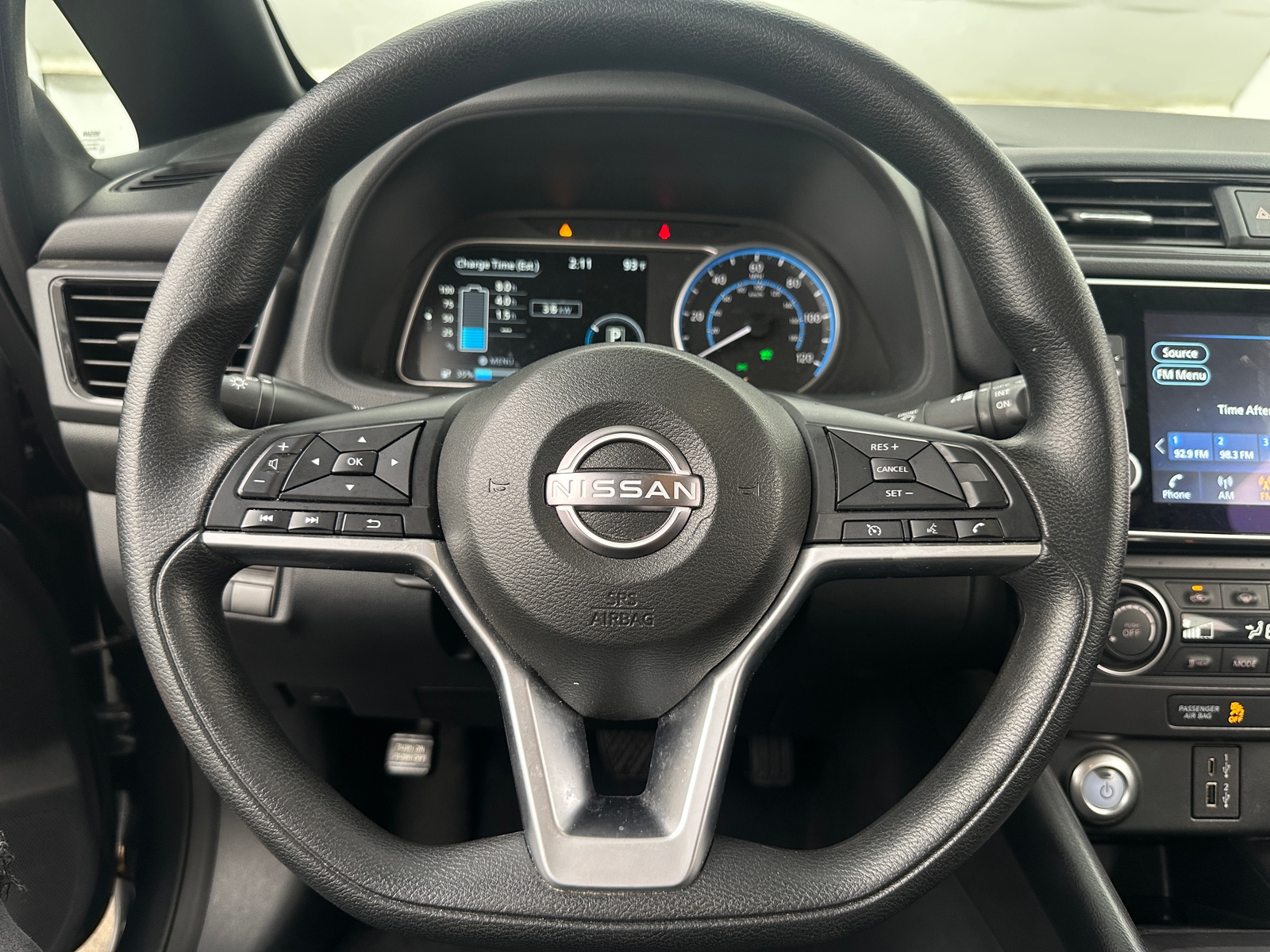 Thumbnail: 2023 Nissan Leaf - 5