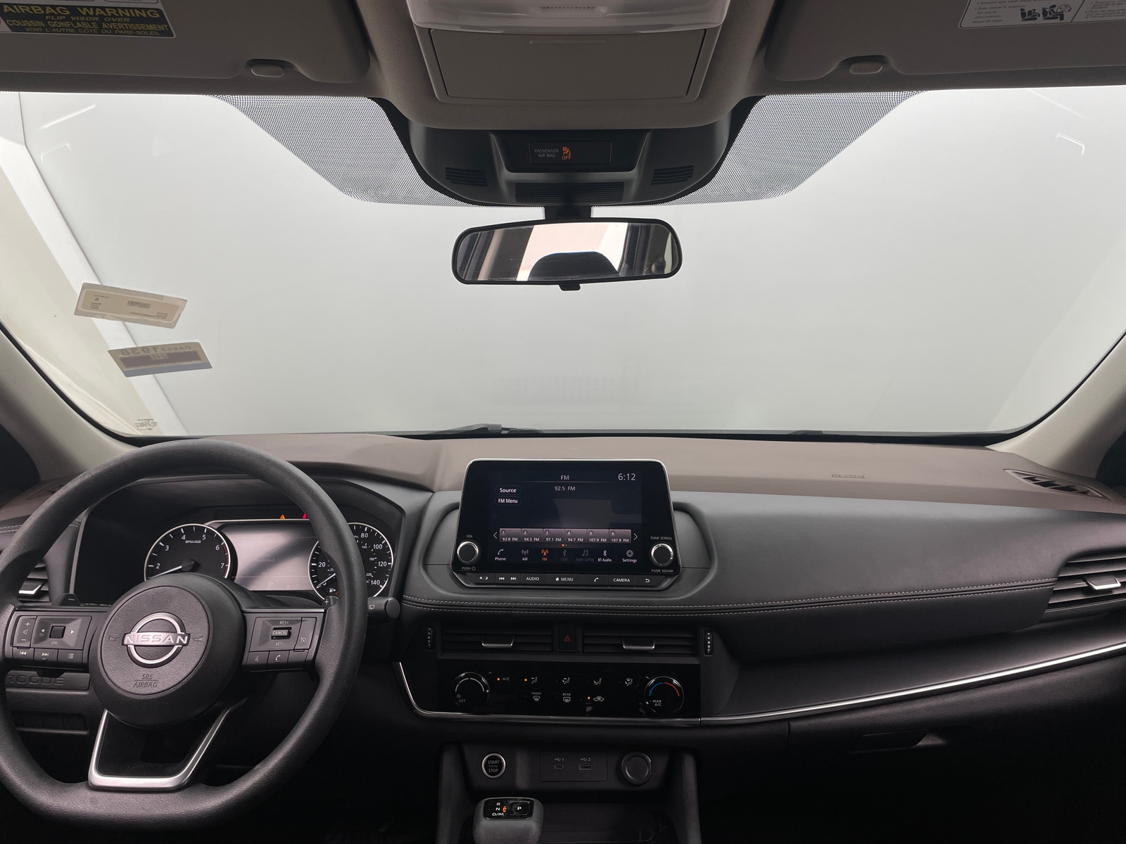 Thumbnail: 2022 Nissan Rogue - 3