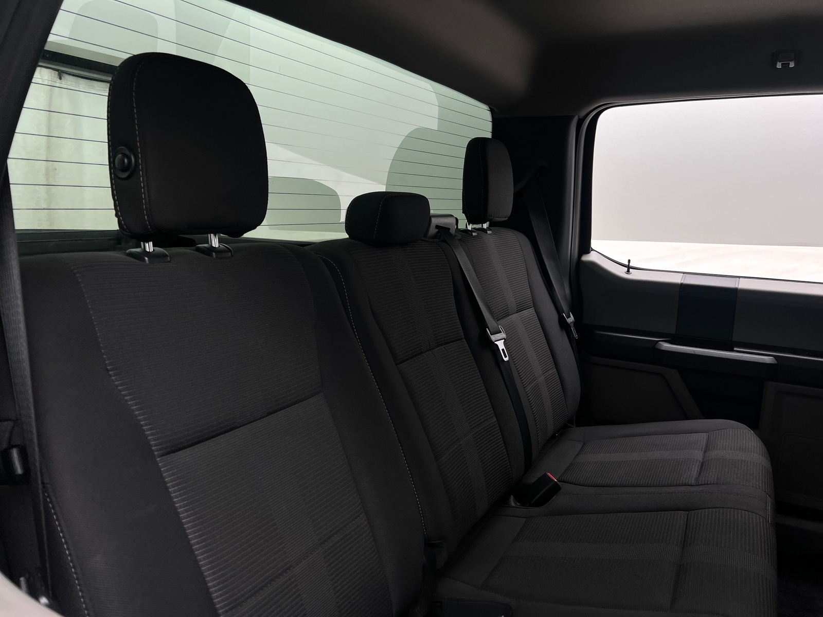 Thumbnail: 2017 Ford Econoline - 6