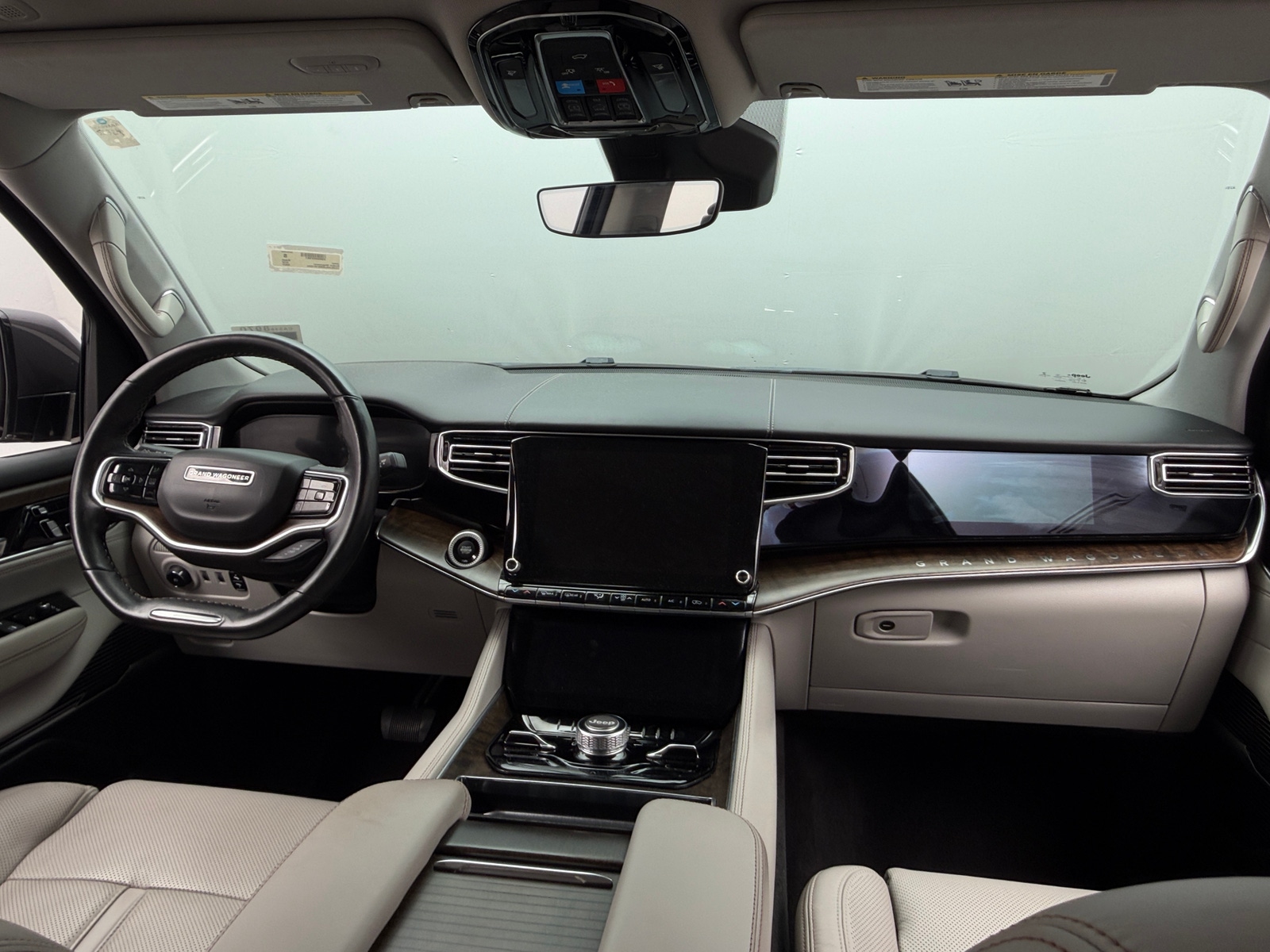Thumbnail: 2022 Jeep Grand Wagoneer - 2