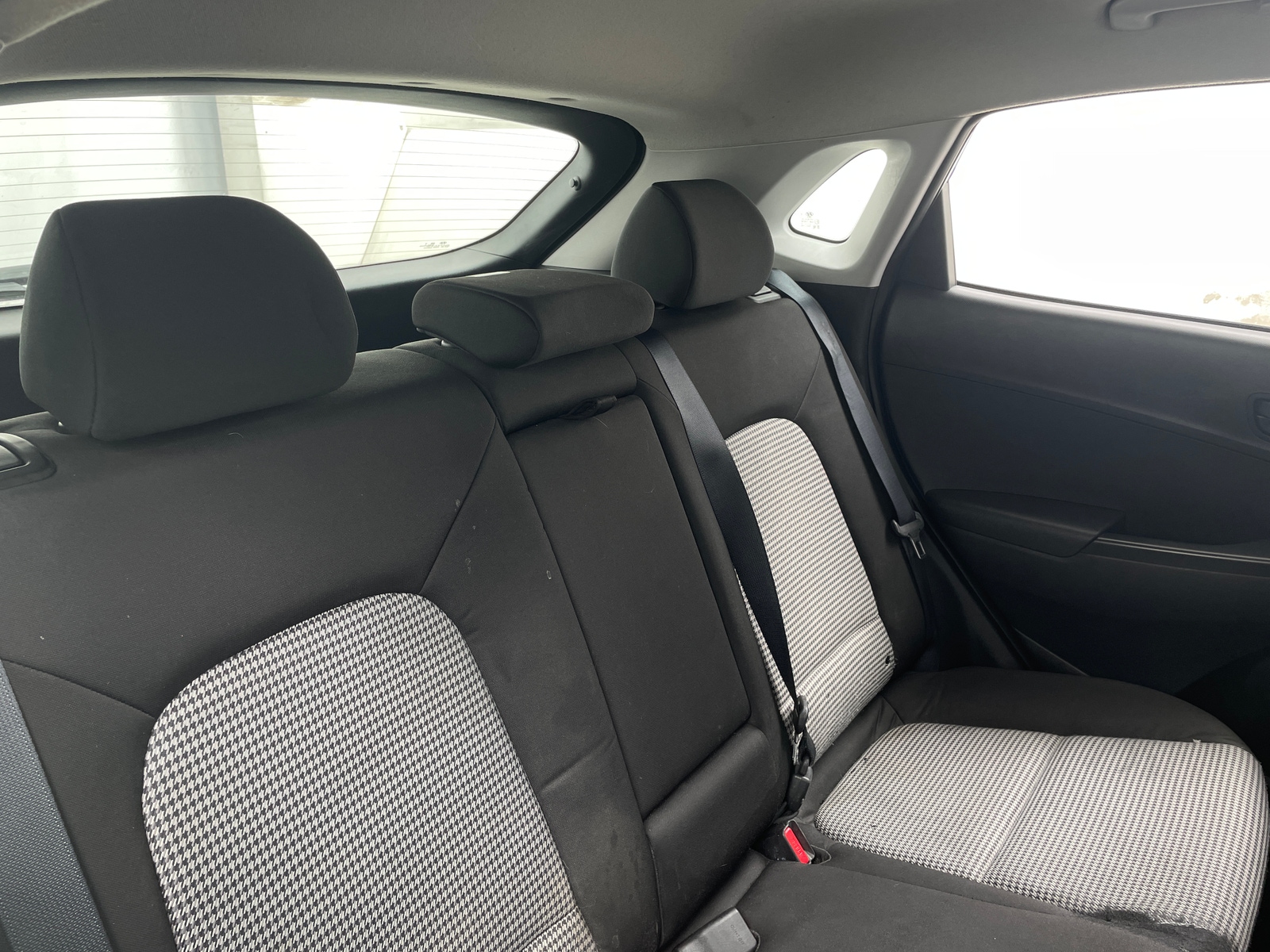 Thumbnail: 2020 Hyundai Kona - 6