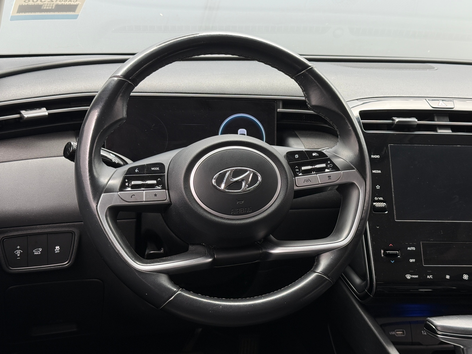 Thumbnail: 2022 Hyundai Tucson - 5