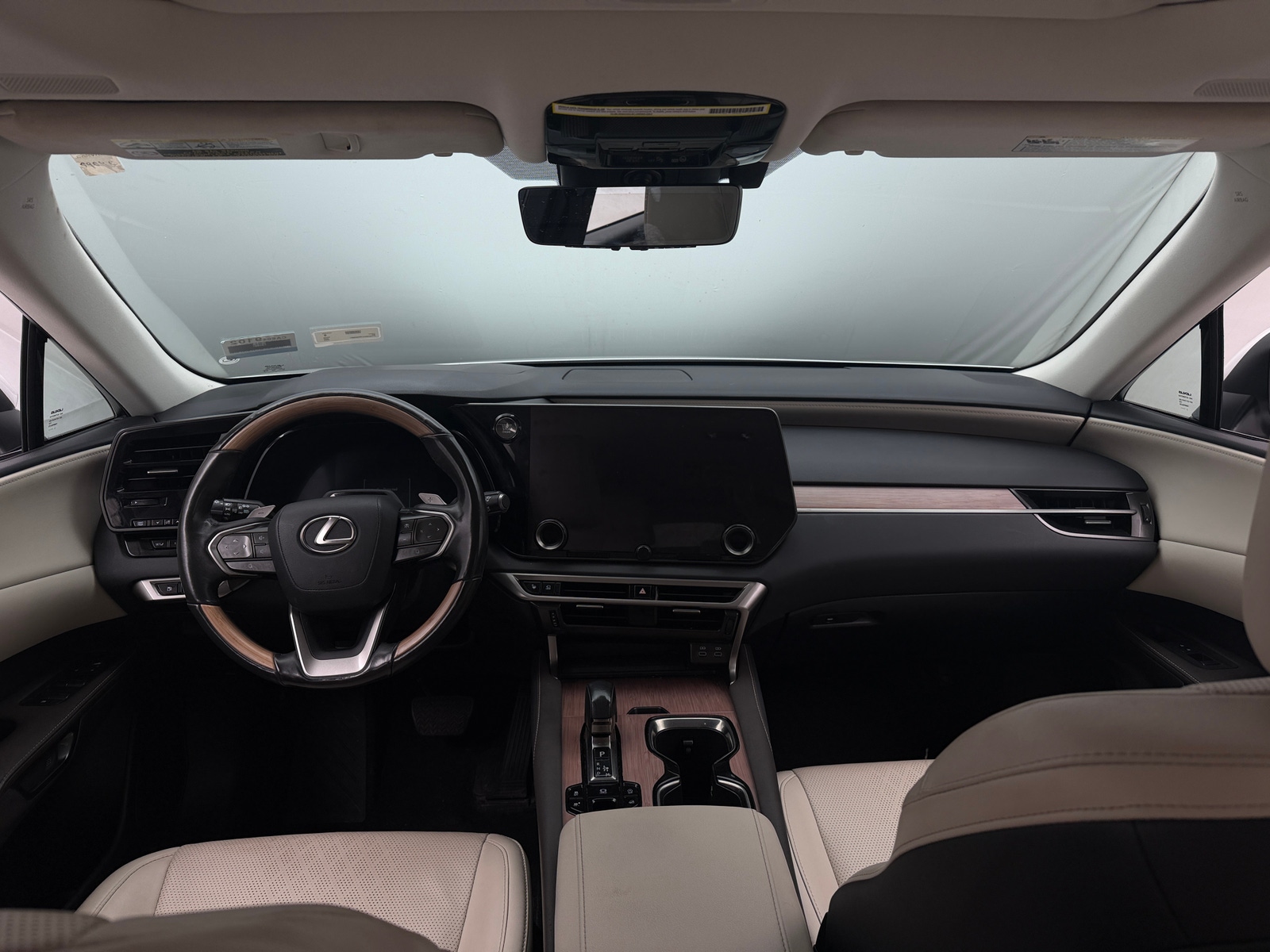 Thumbnail: 2024 Lexus RX - 3