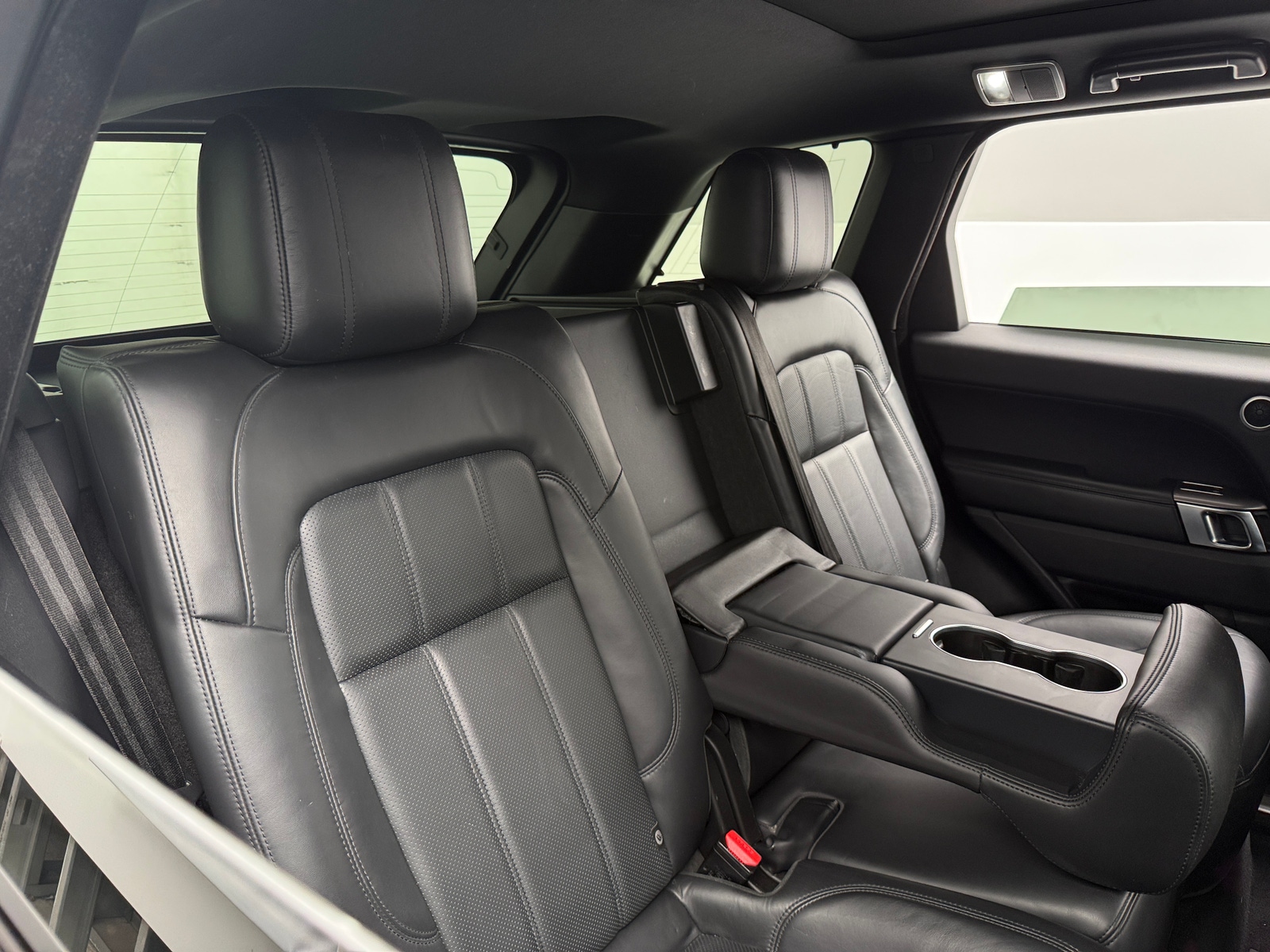 Thumbnail: 2018 Land Rover Range Rover Sport - 5