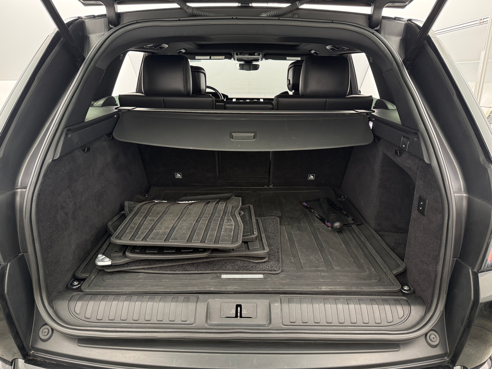 Thumbnail: 2018 Land Rover Range Rover Sport - 6